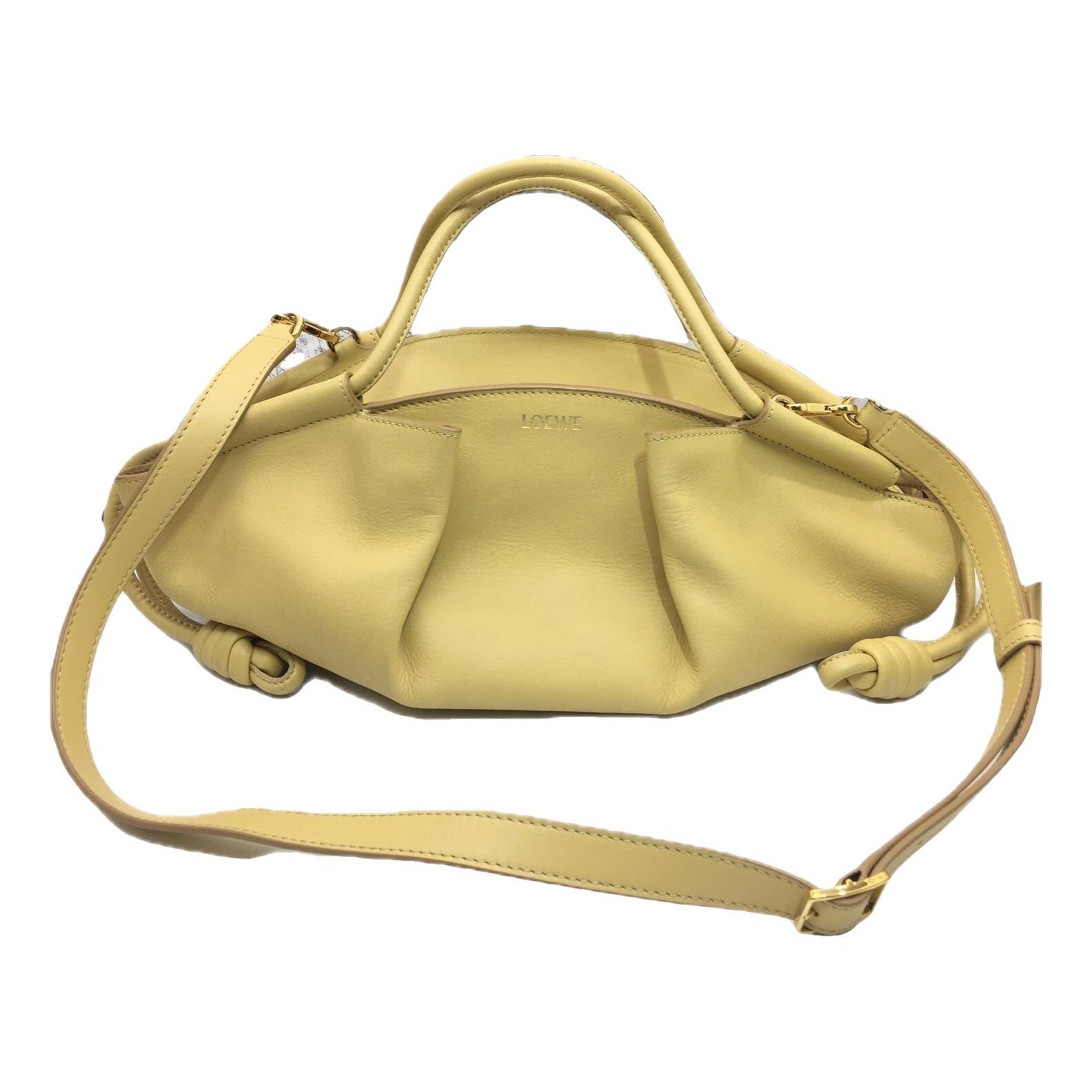 Paseo leather handbag