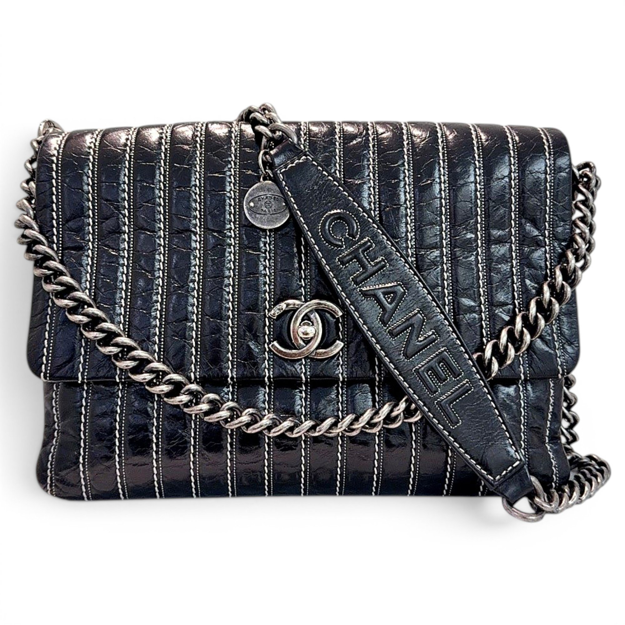 Timeless/Classique leather crossbody bag
