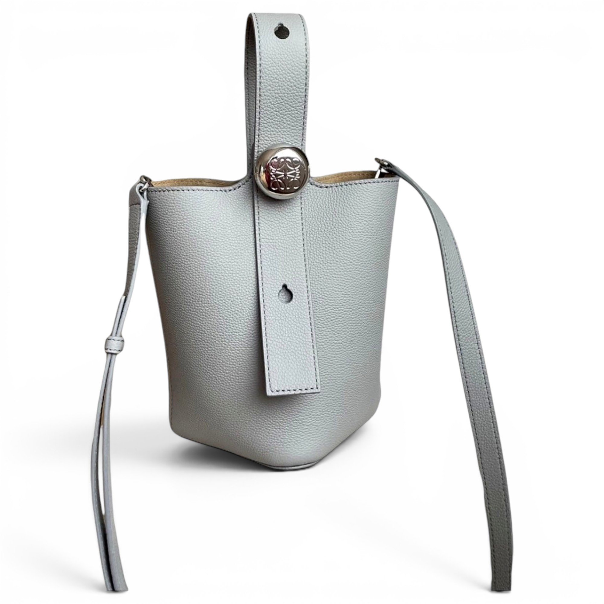 Pebble leather handbag