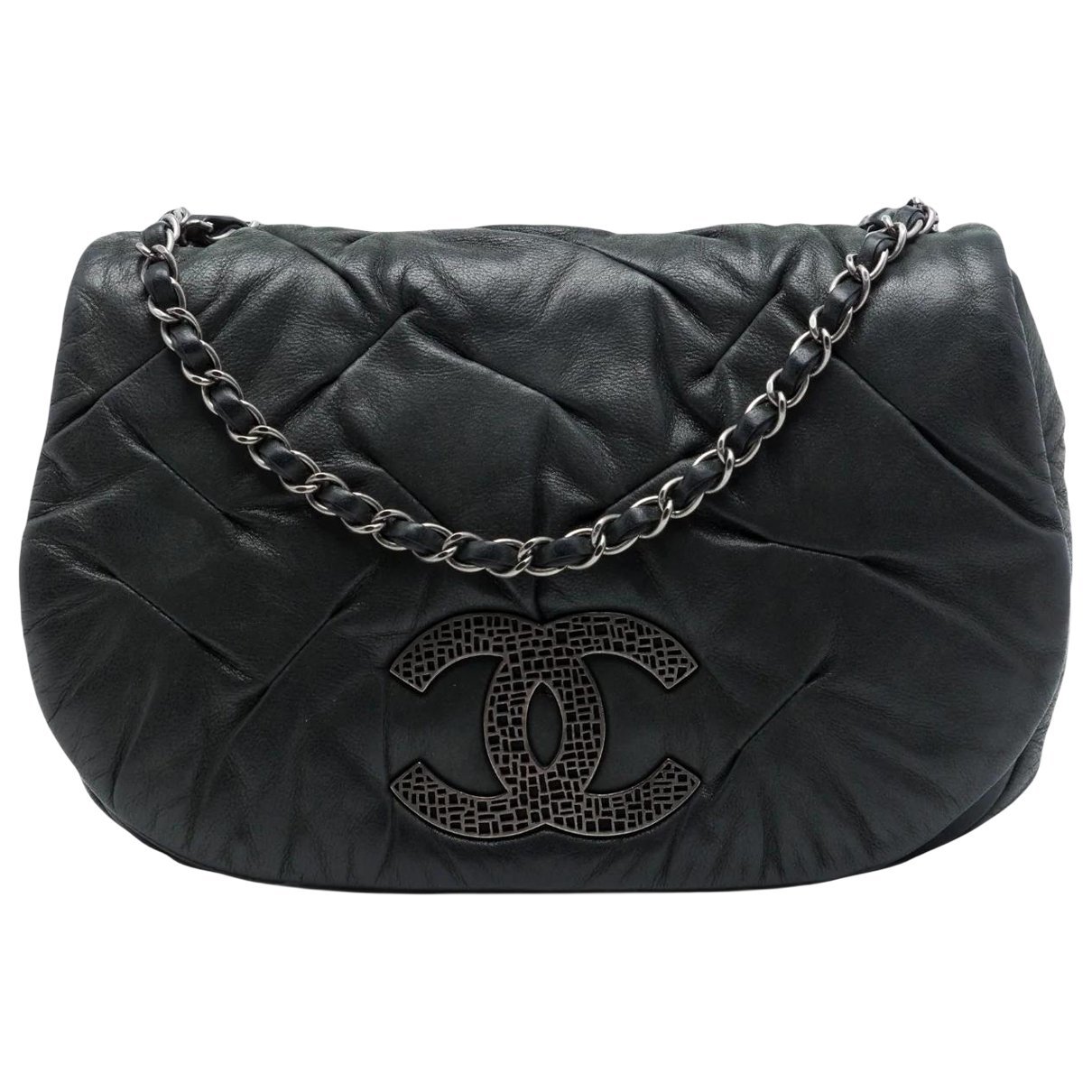 Timeless/Classique leather crossbody bag