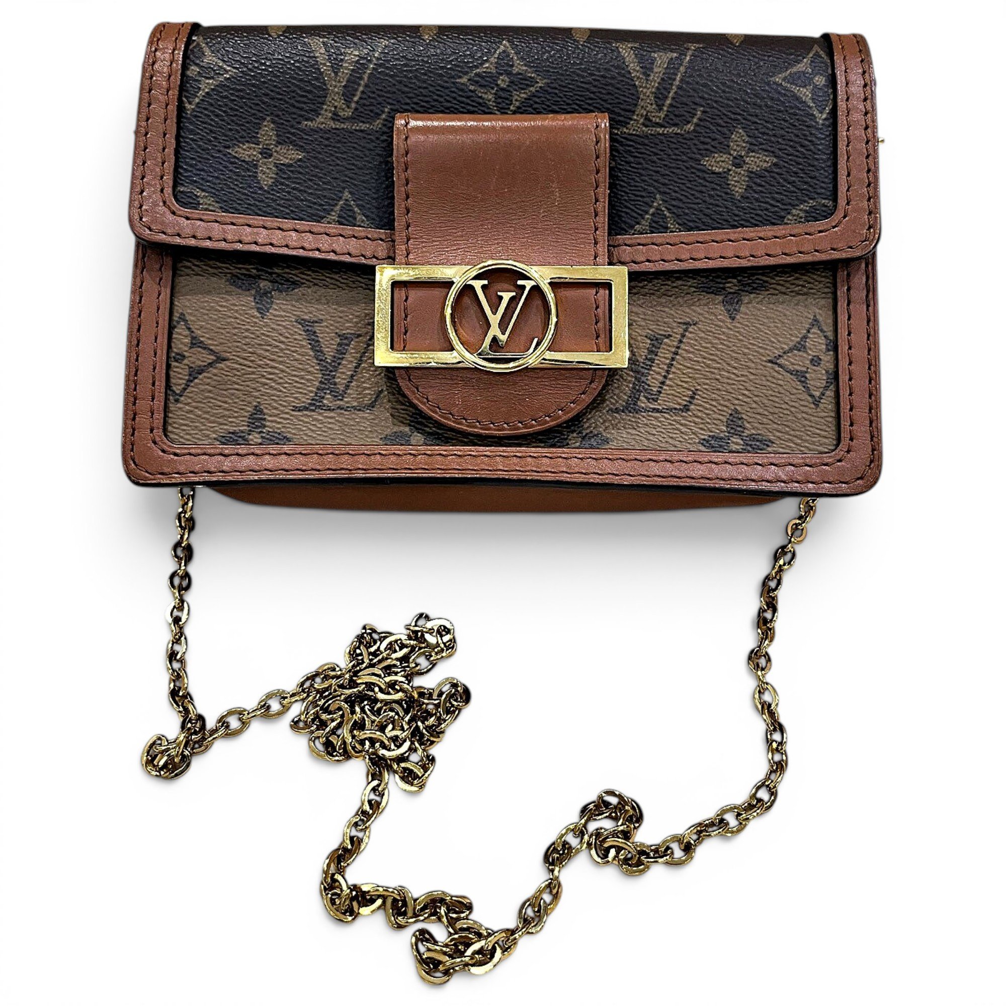 Dauphine leather handbag