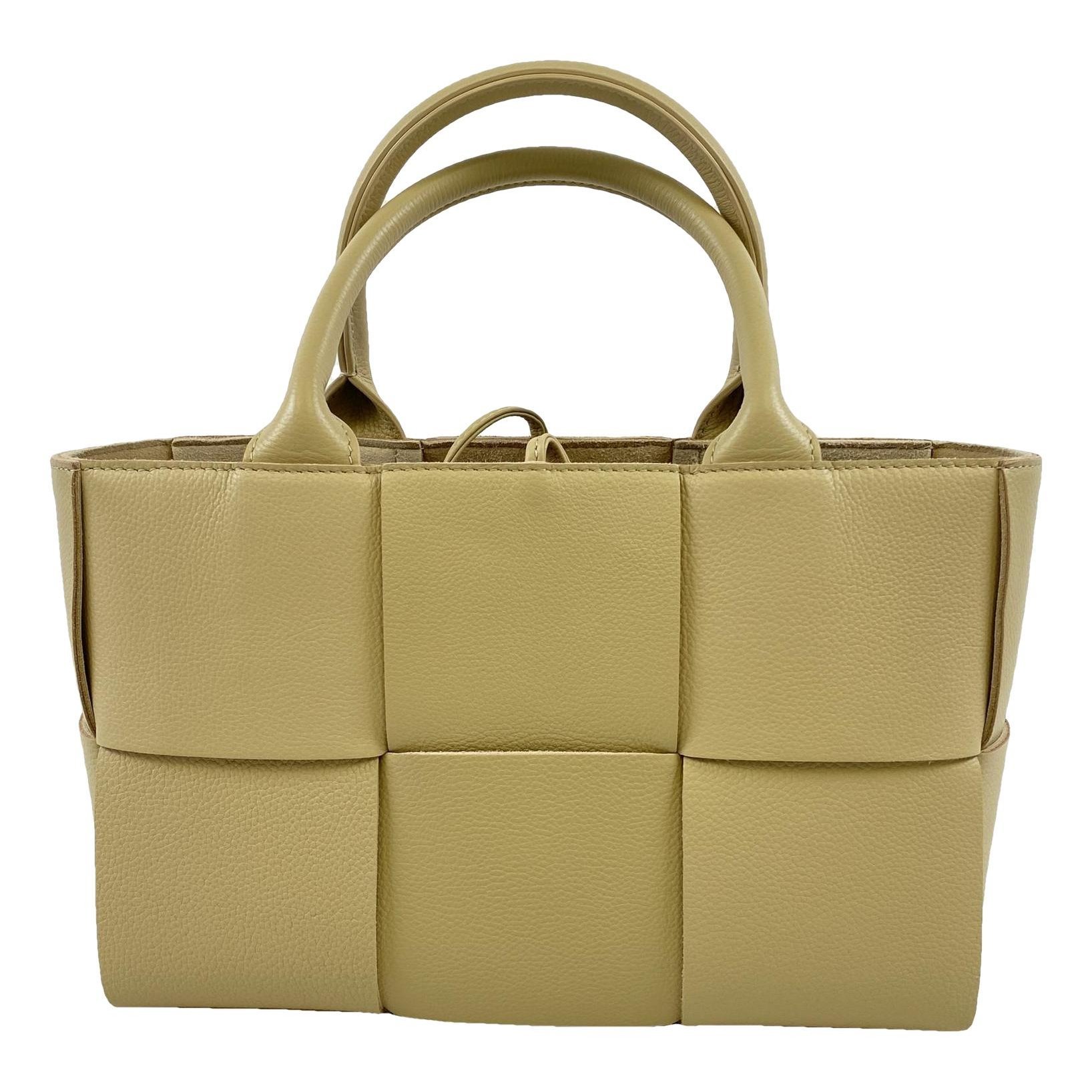 Arco leather tote