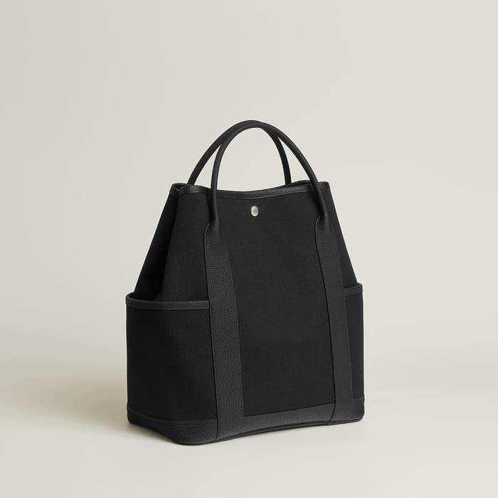 Noir Garden Party Pockets Vertical Bag