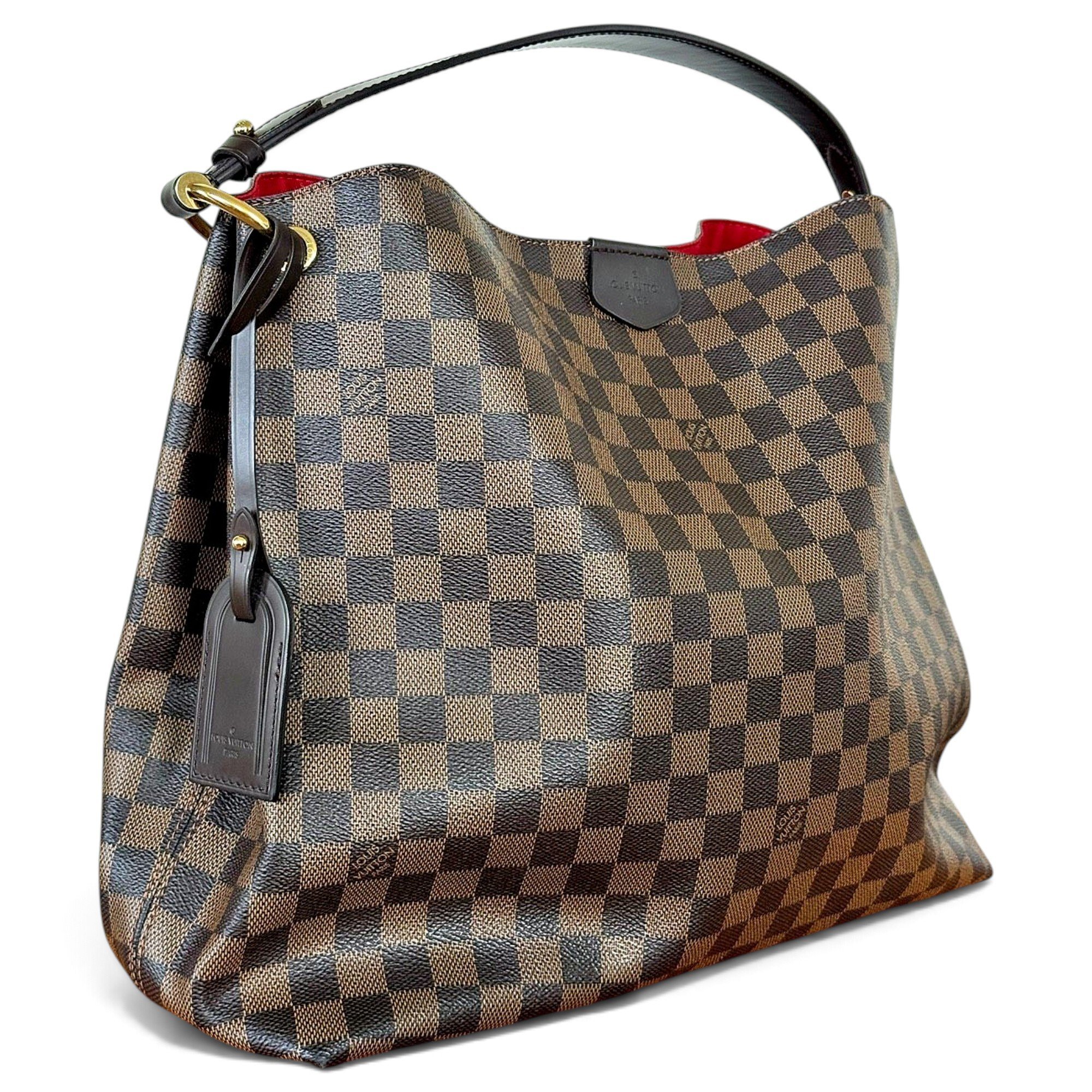 Graceful leather handbag