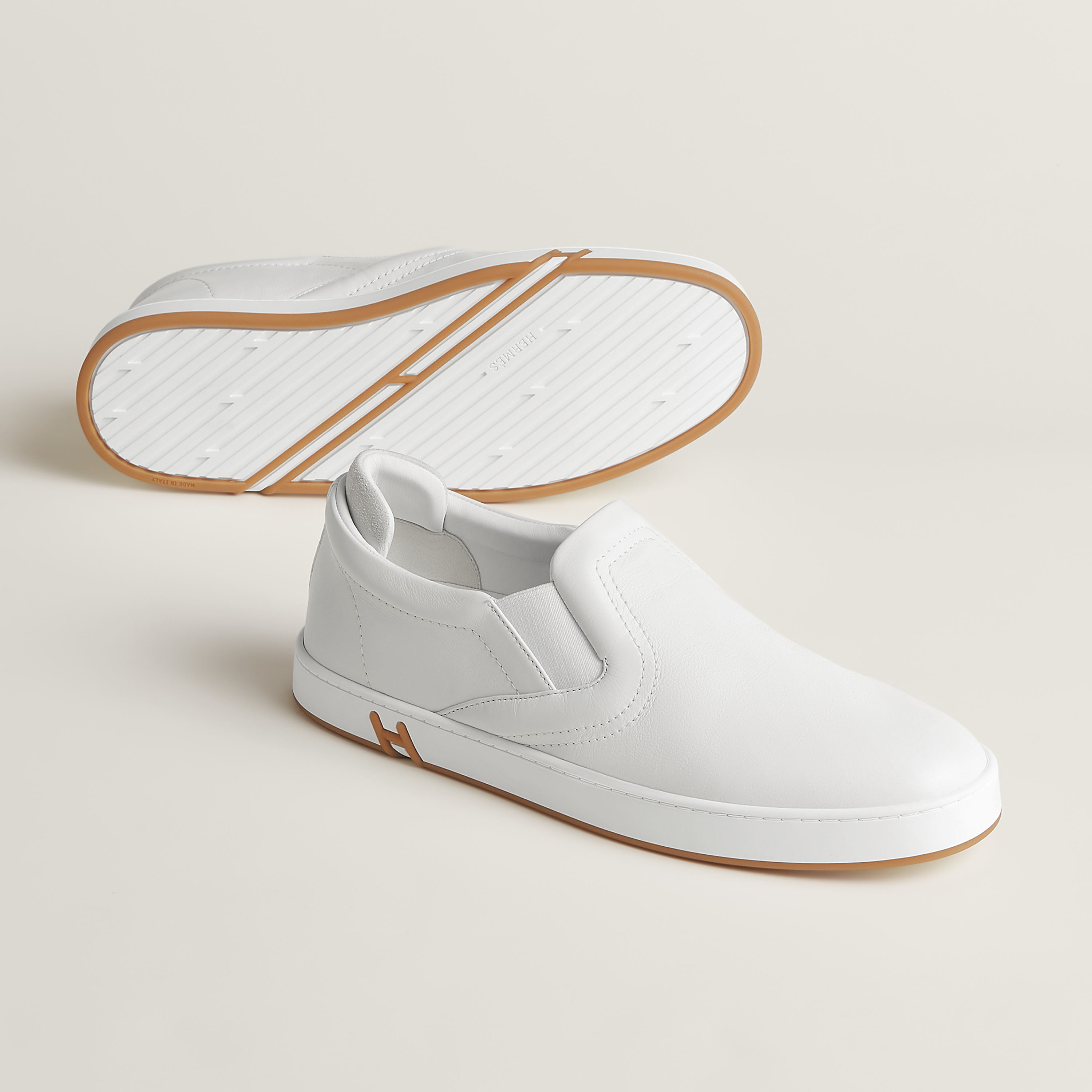Lucky slip-on sneaker