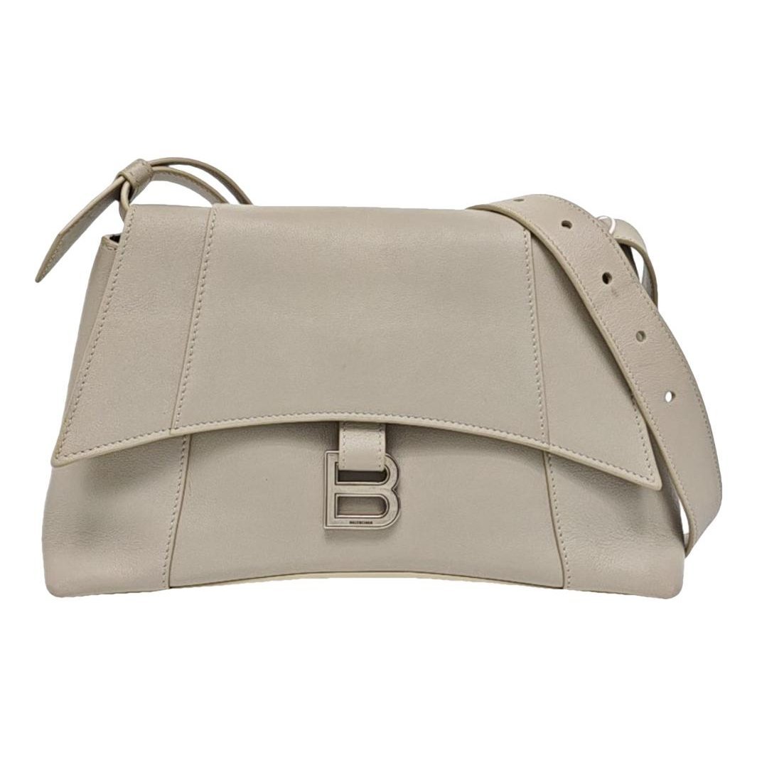 Downtown leather handbag