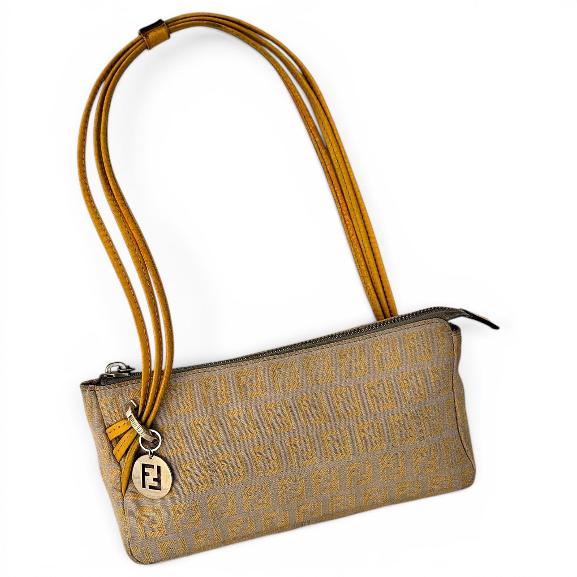 Cloth clutch bag