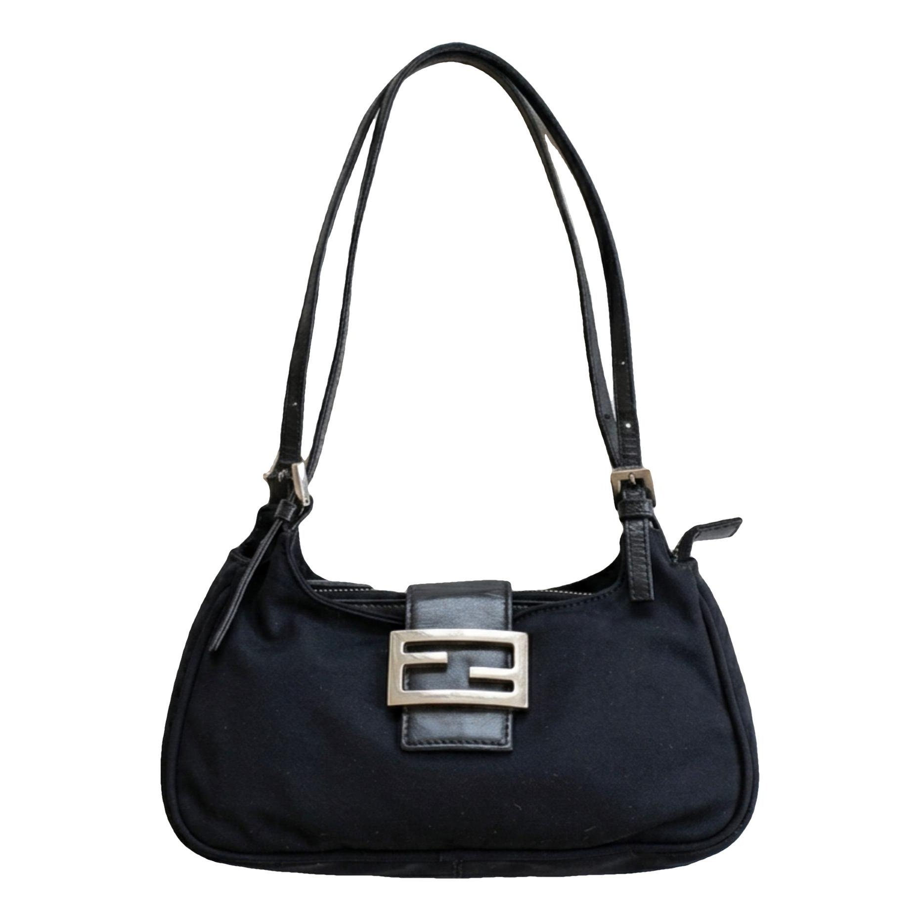 Baguette handbag