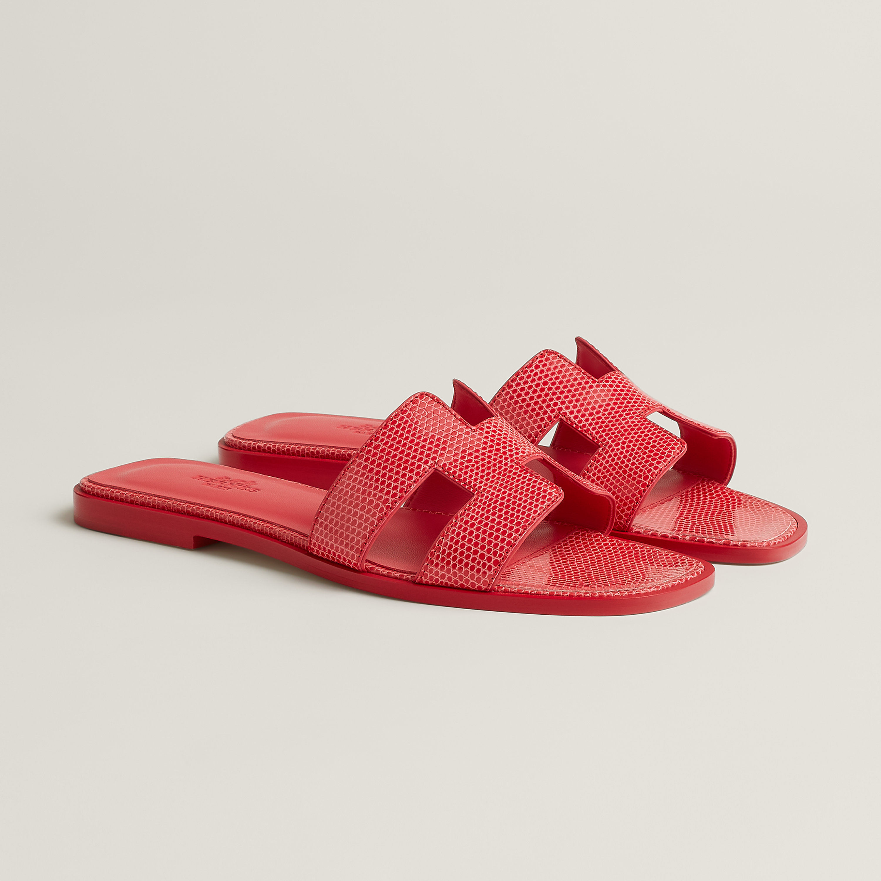 Oran sandal