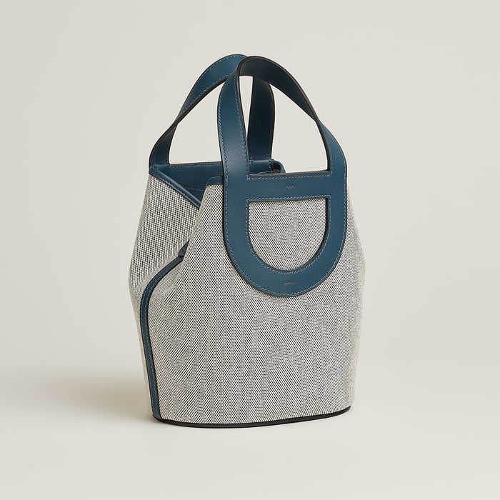 Hermès In-the-loop 18 백