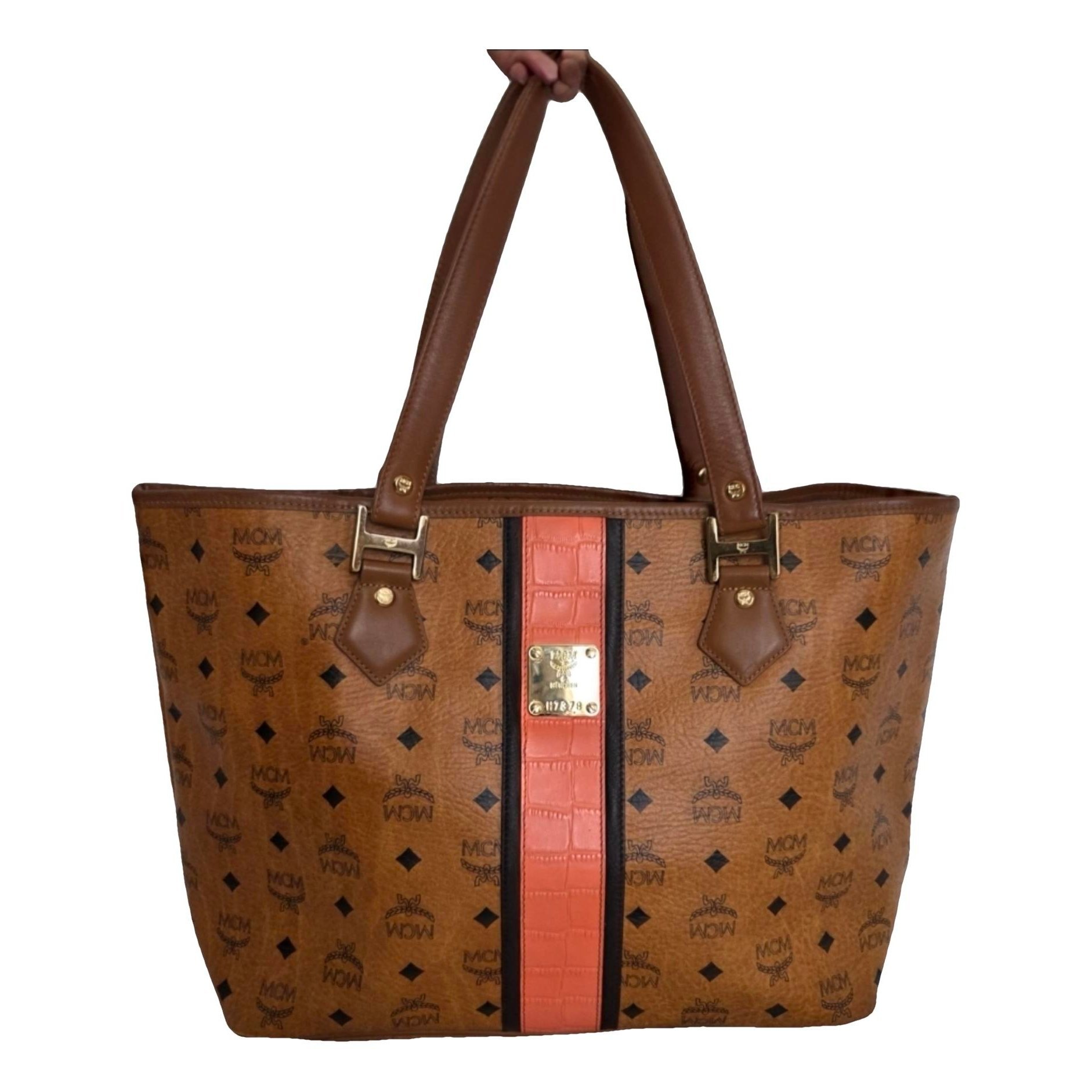 Leather tote