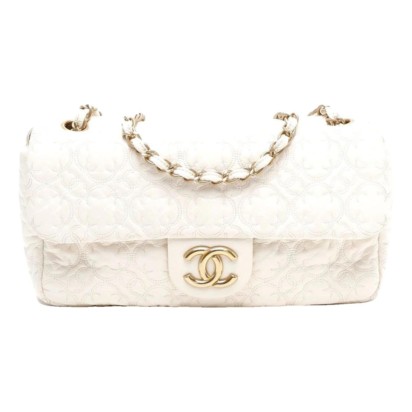 Patent leather handbag