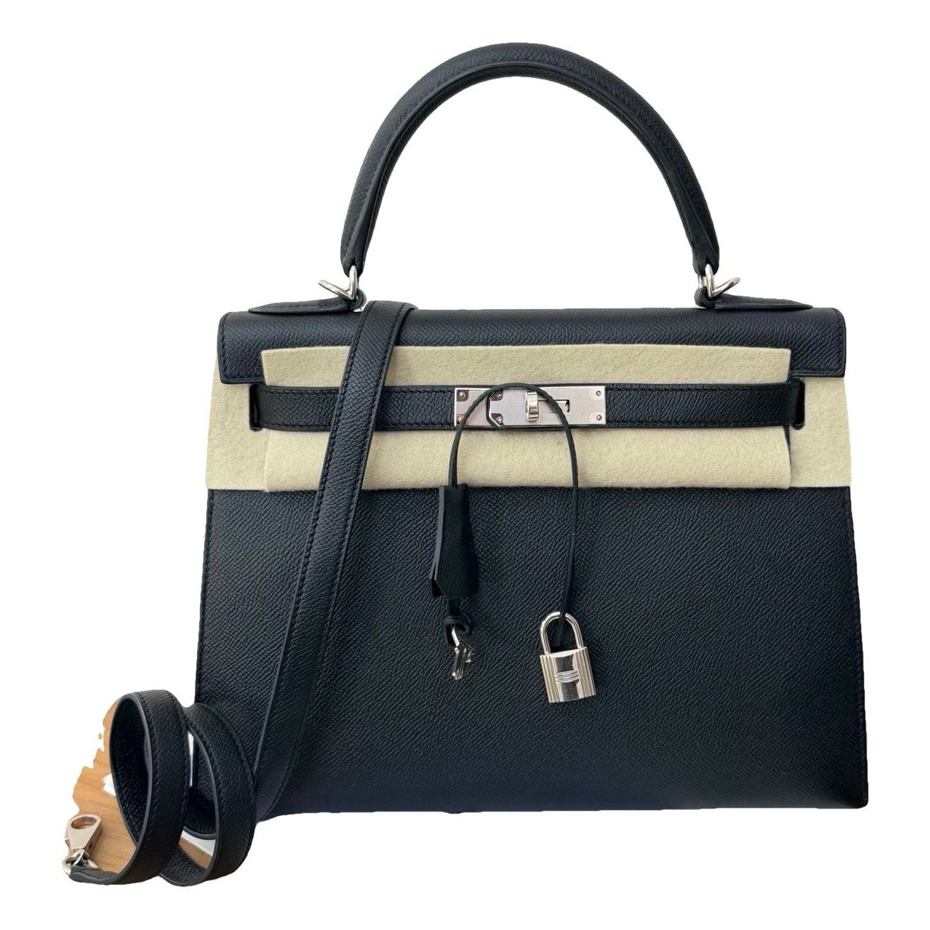 Kelly 28 leather handbag