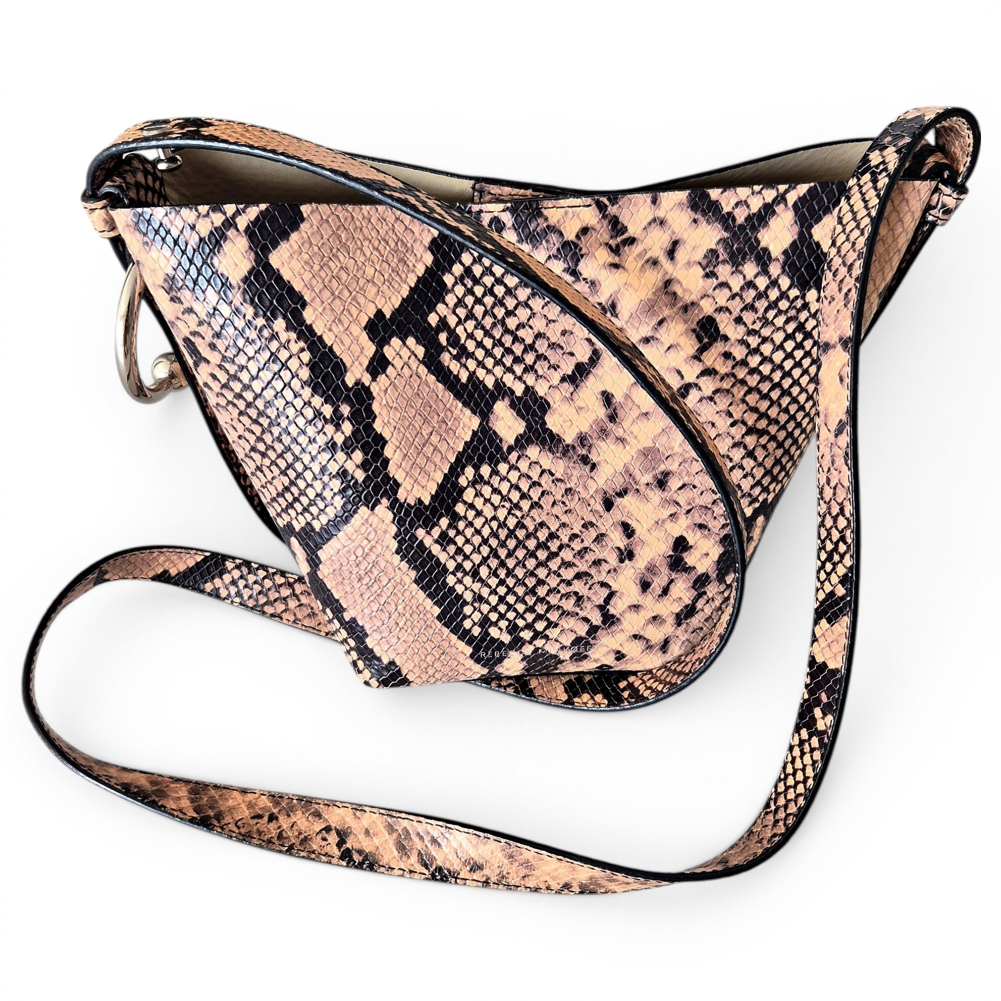 Leather bag