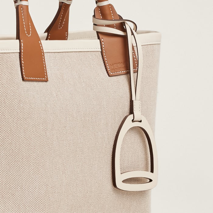 Steeple 25 Bag