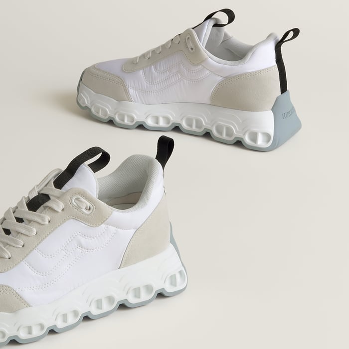 Blanc Impulse Sneaker