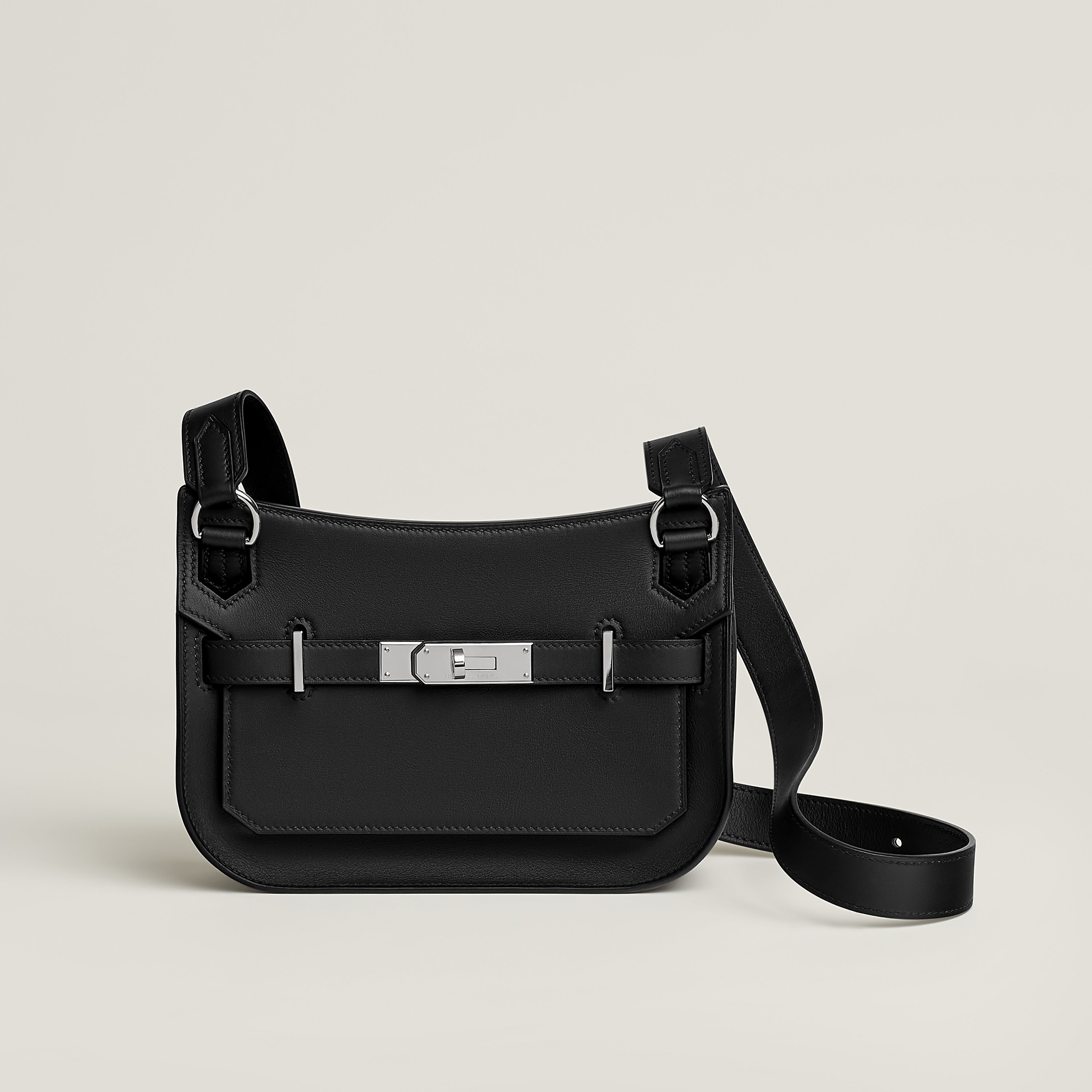 Swift Noir bag