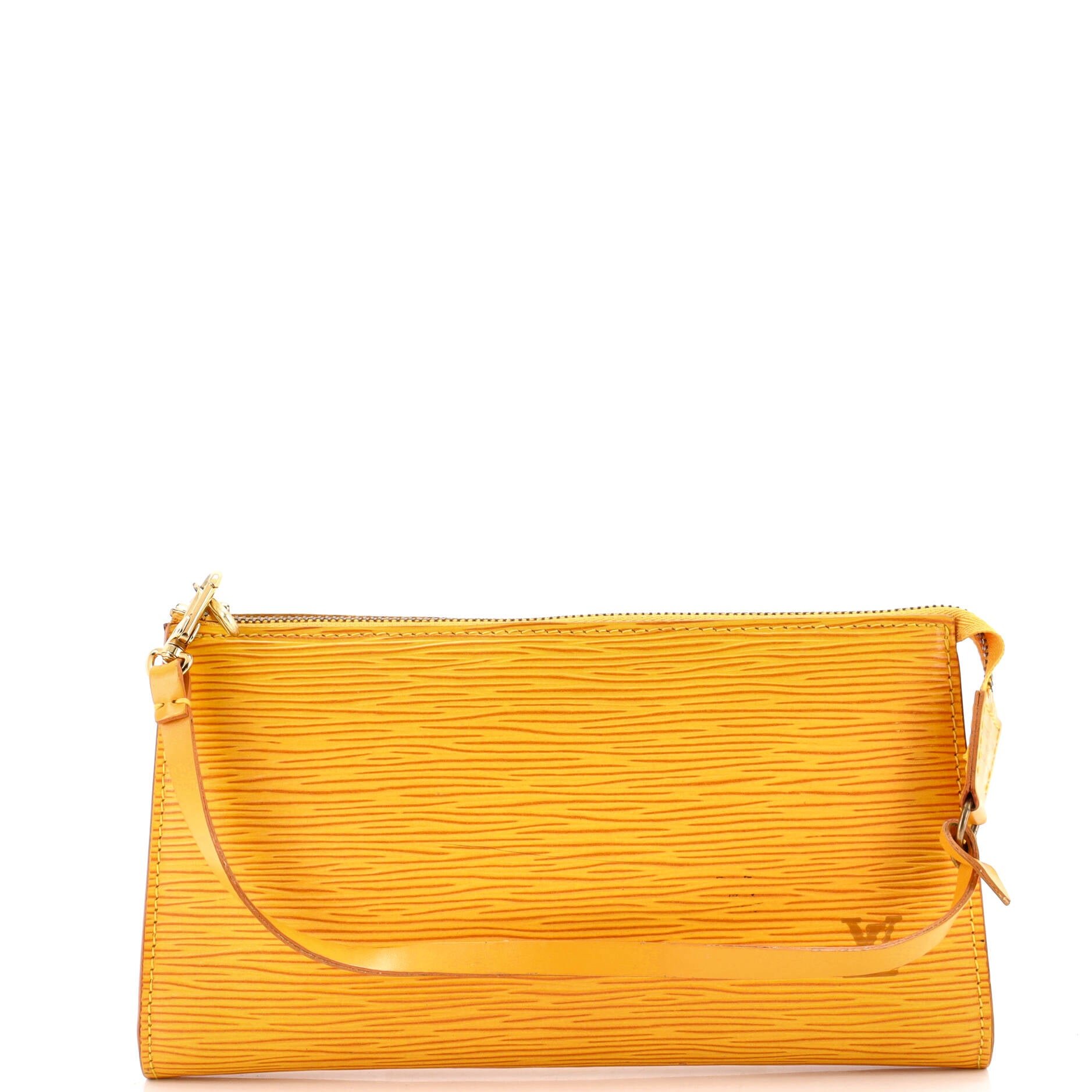 Pochette Accessoires Epi Leather