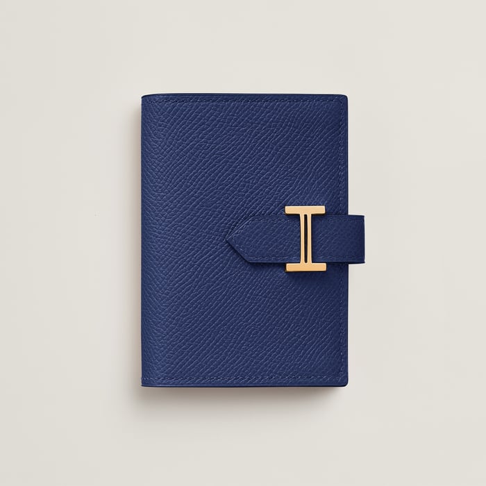 Bearn card holder