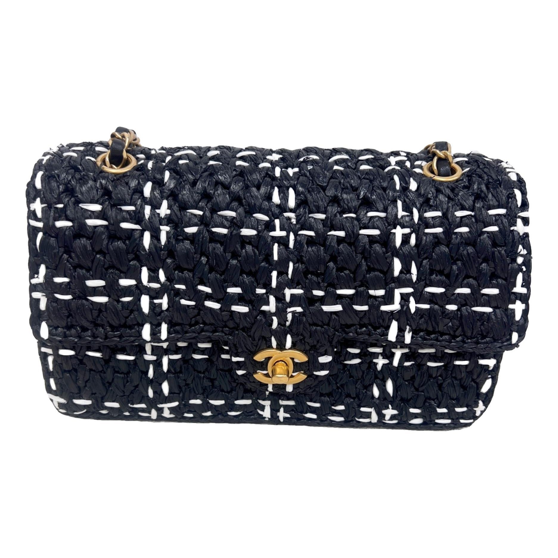 Timeless/Classique tweed crossbody bag