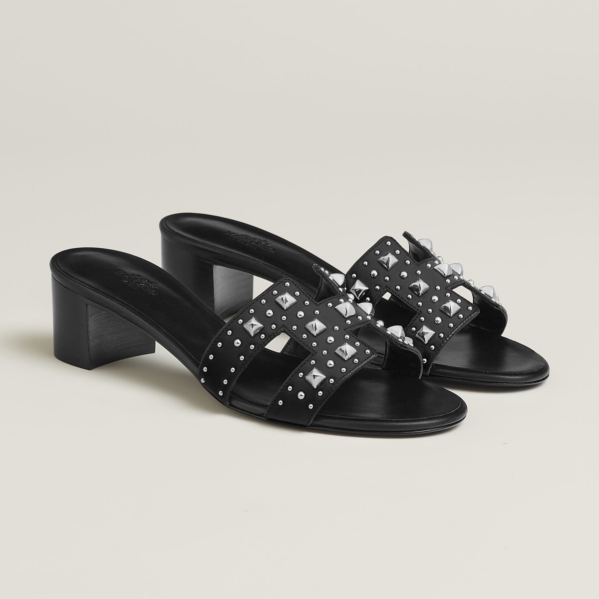 Oasis sandal