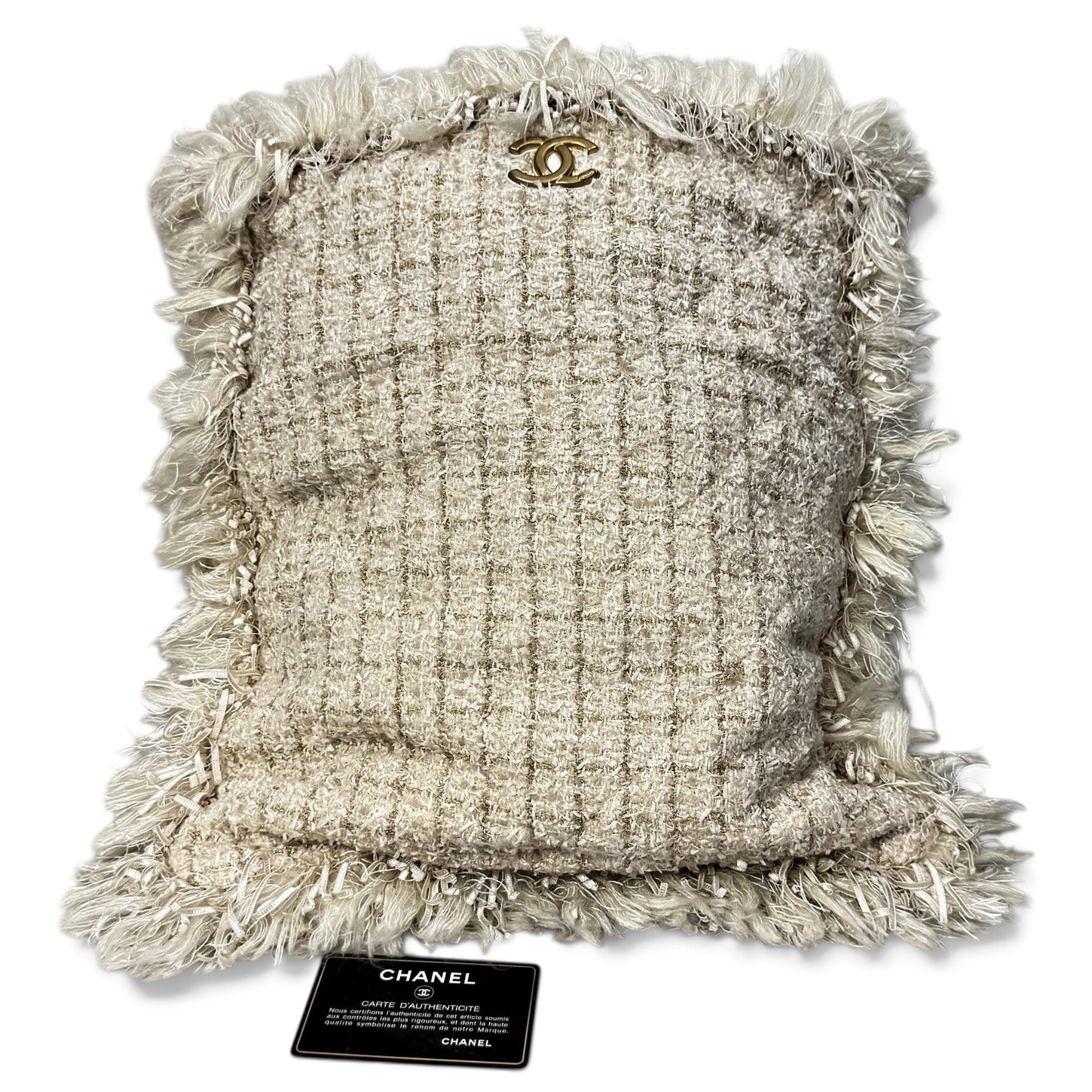 Tweed handbag