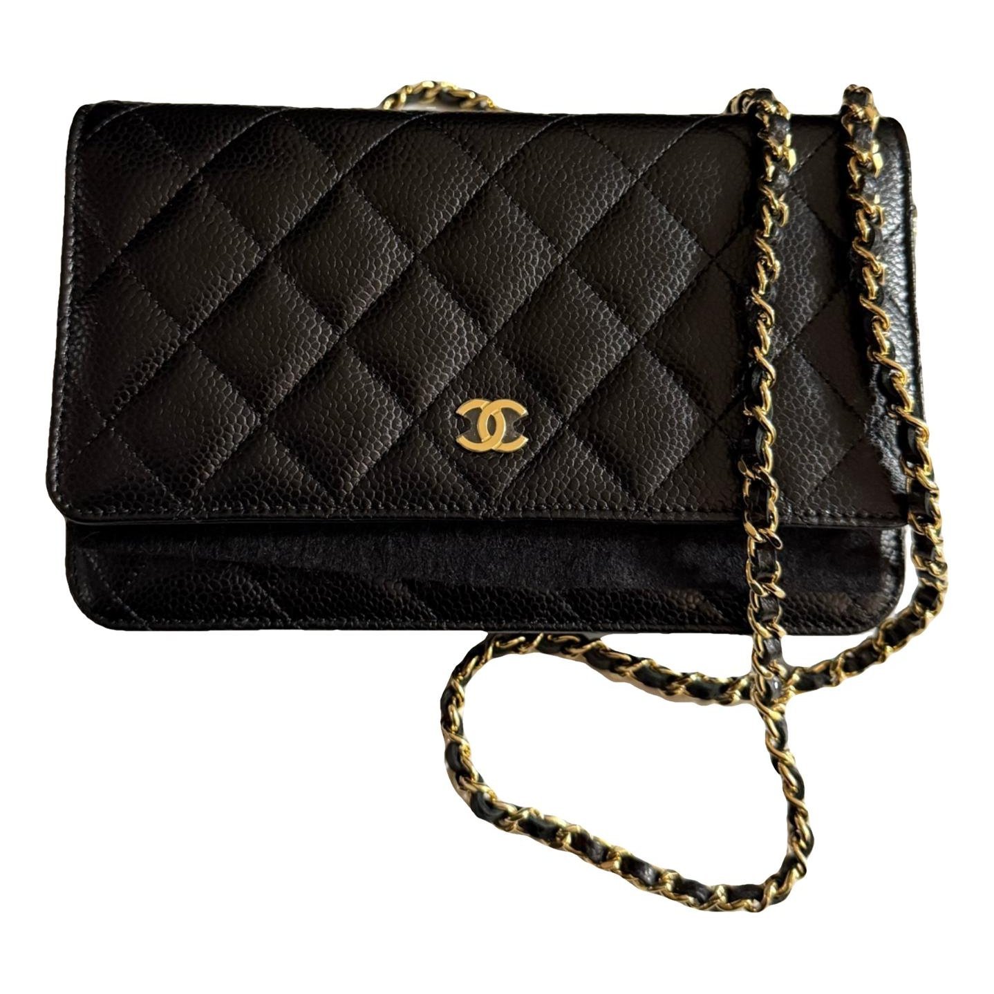 Wallet On Chain Timeless/Classique leather crossbody bag