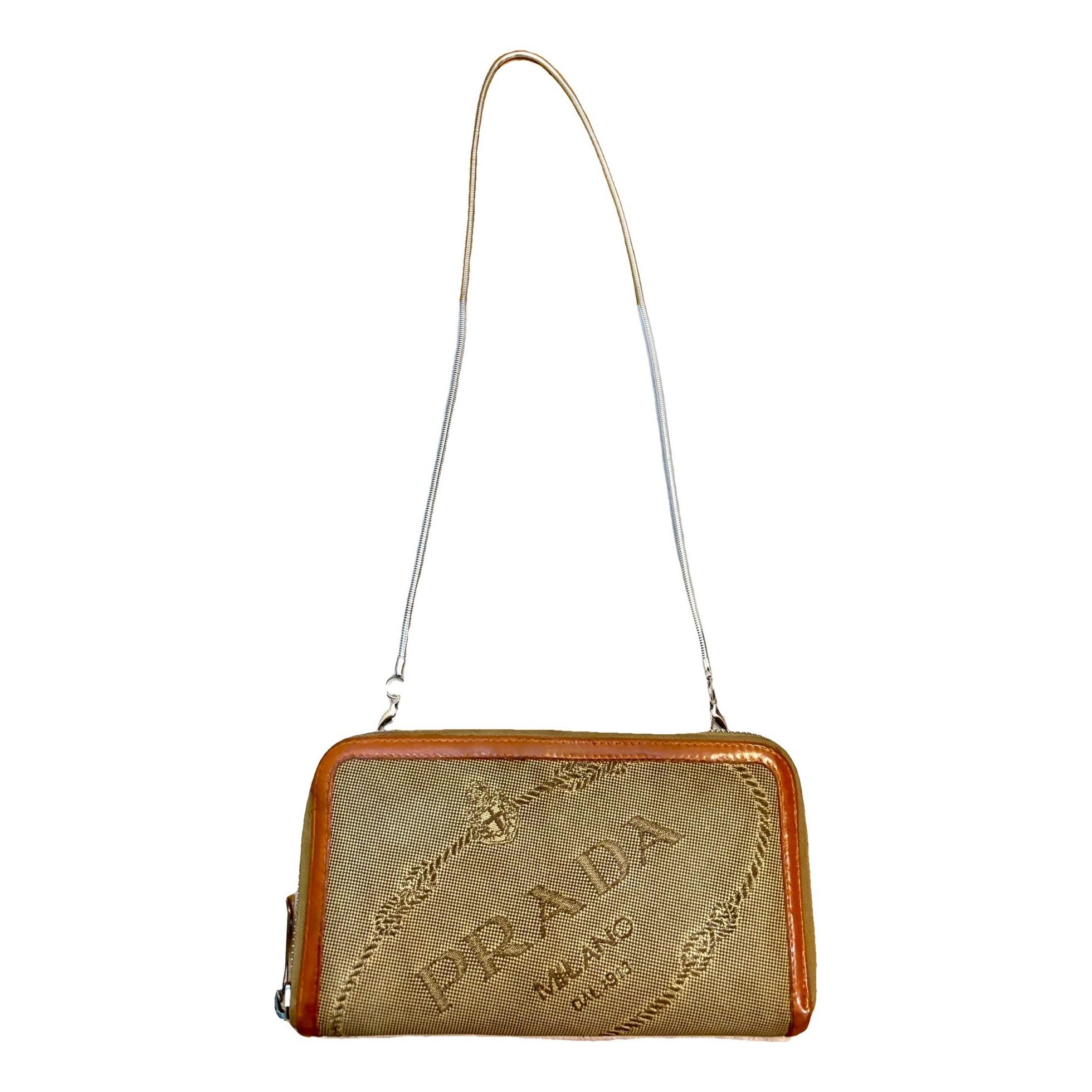 Cloth clutch bag
