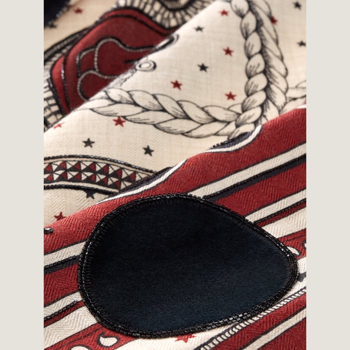 Grand Apparat Bandana Exceptional Embroidered Shawl 140
