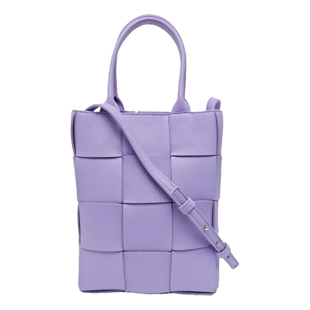 Cassette Bucket leather handbag