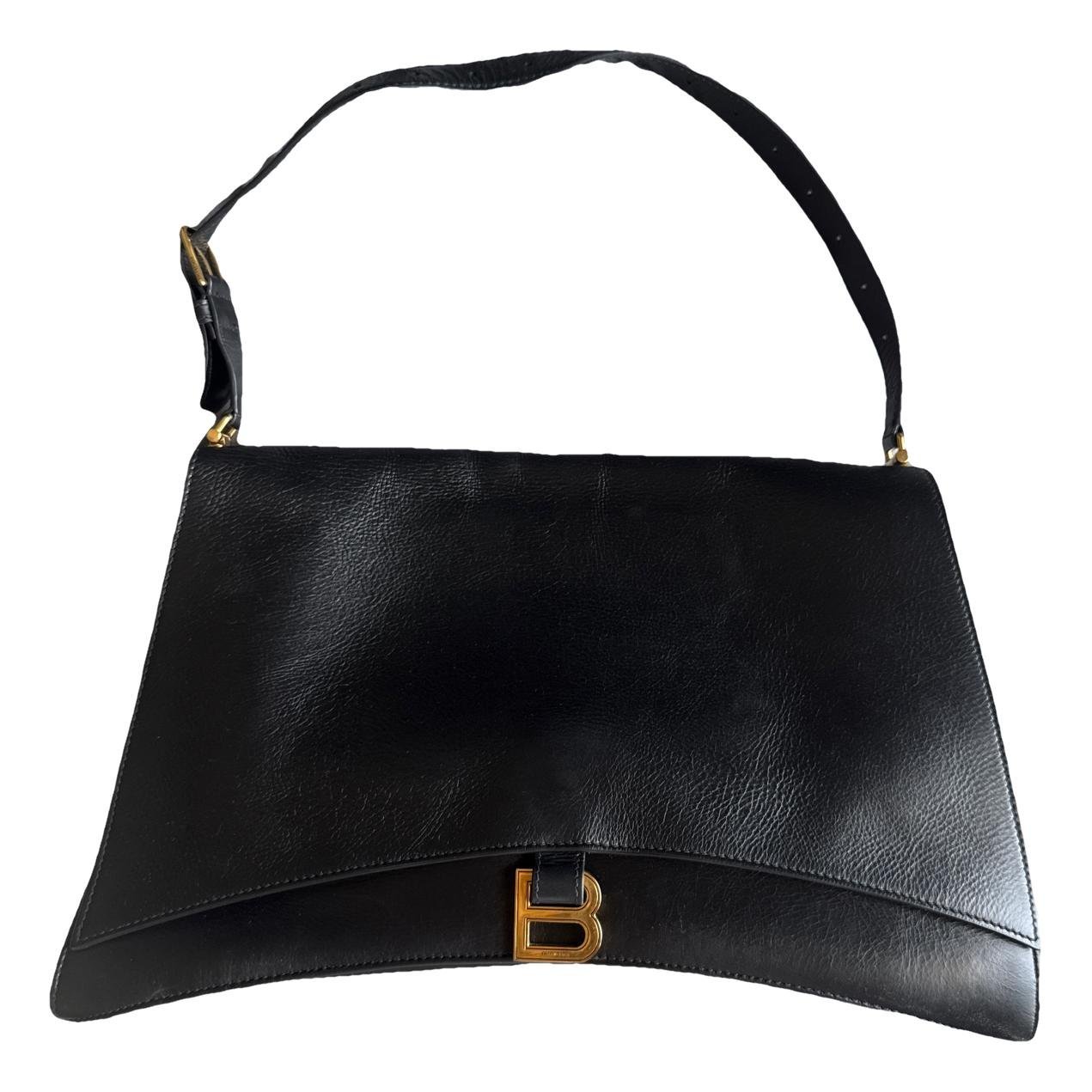 Crush leather handbag