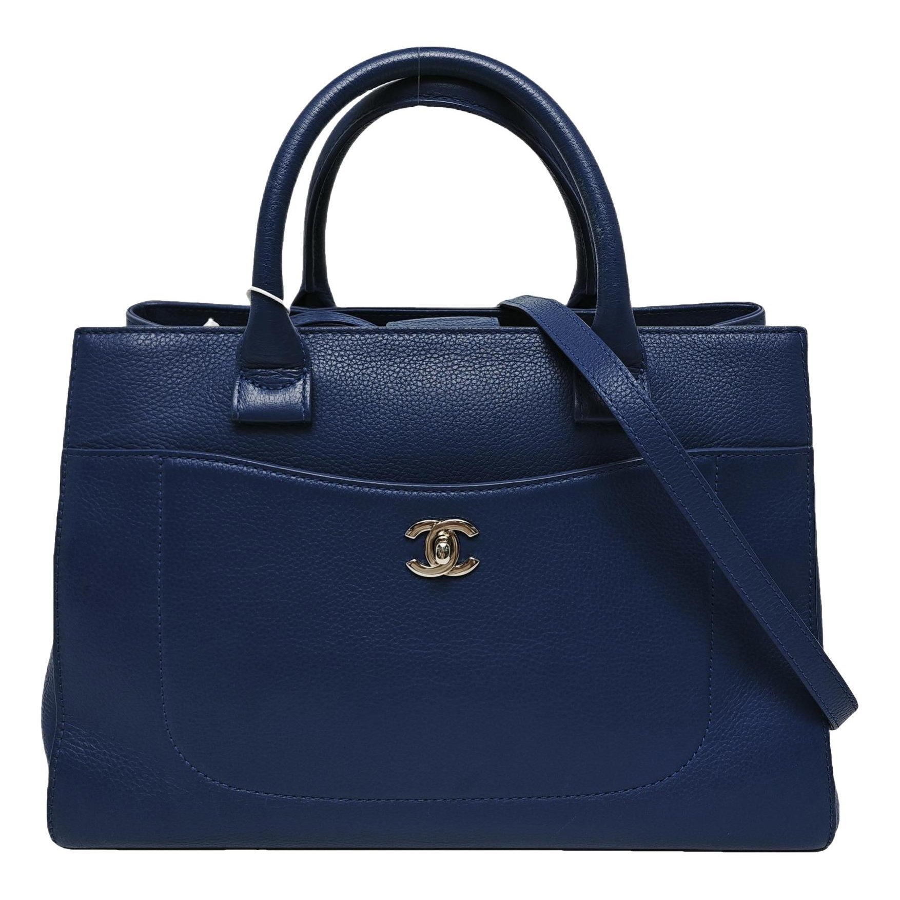 Neo Executive leather handbag