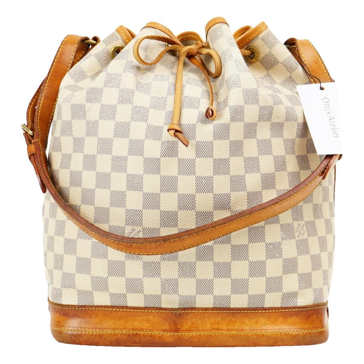 Noé leather handbag