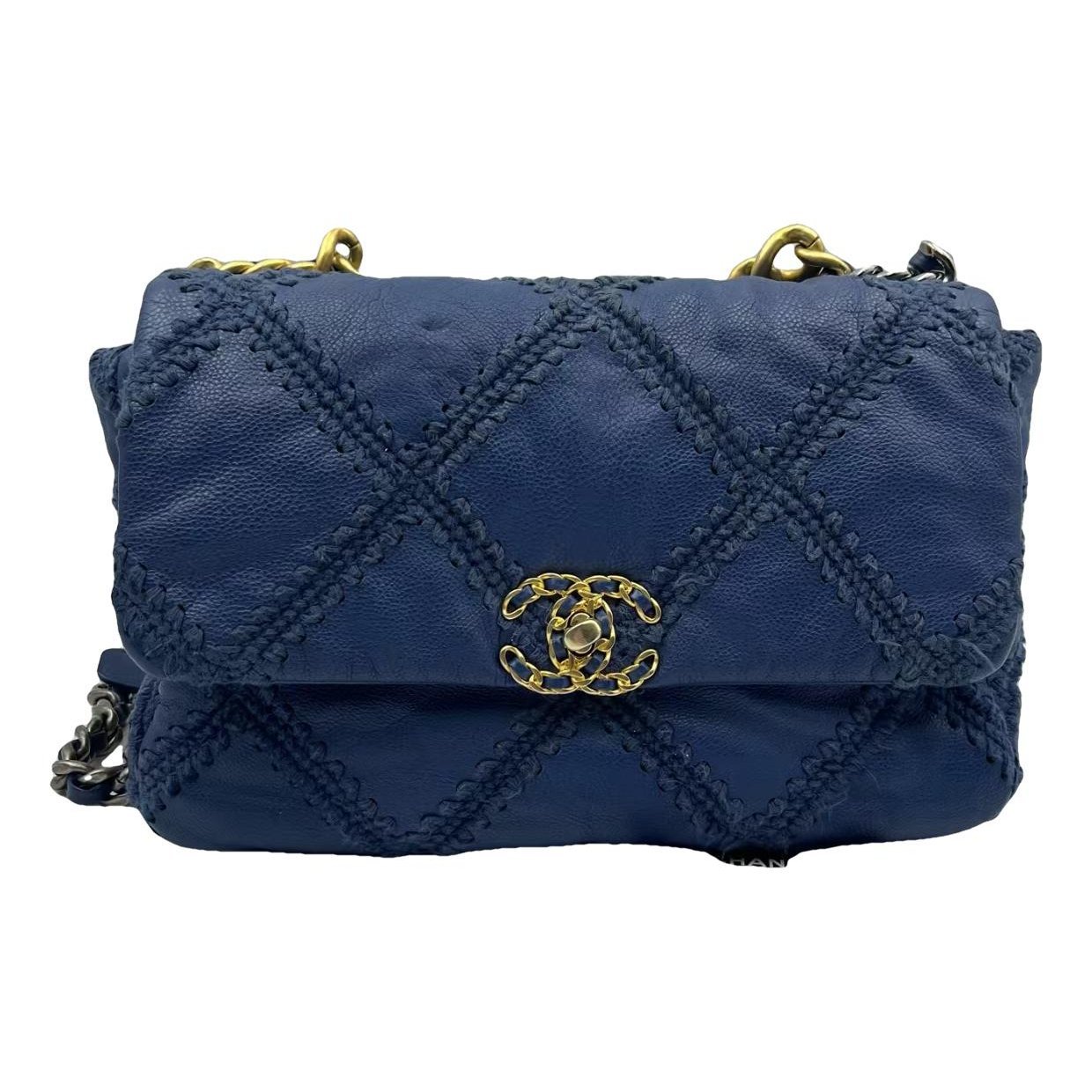 Chanel 19 leather bag