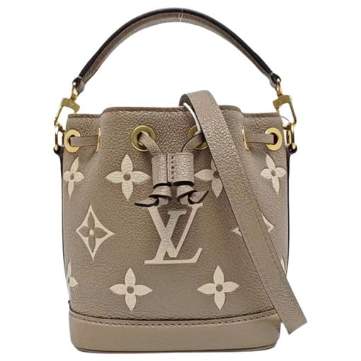 Nano Noé leather crossbody bag