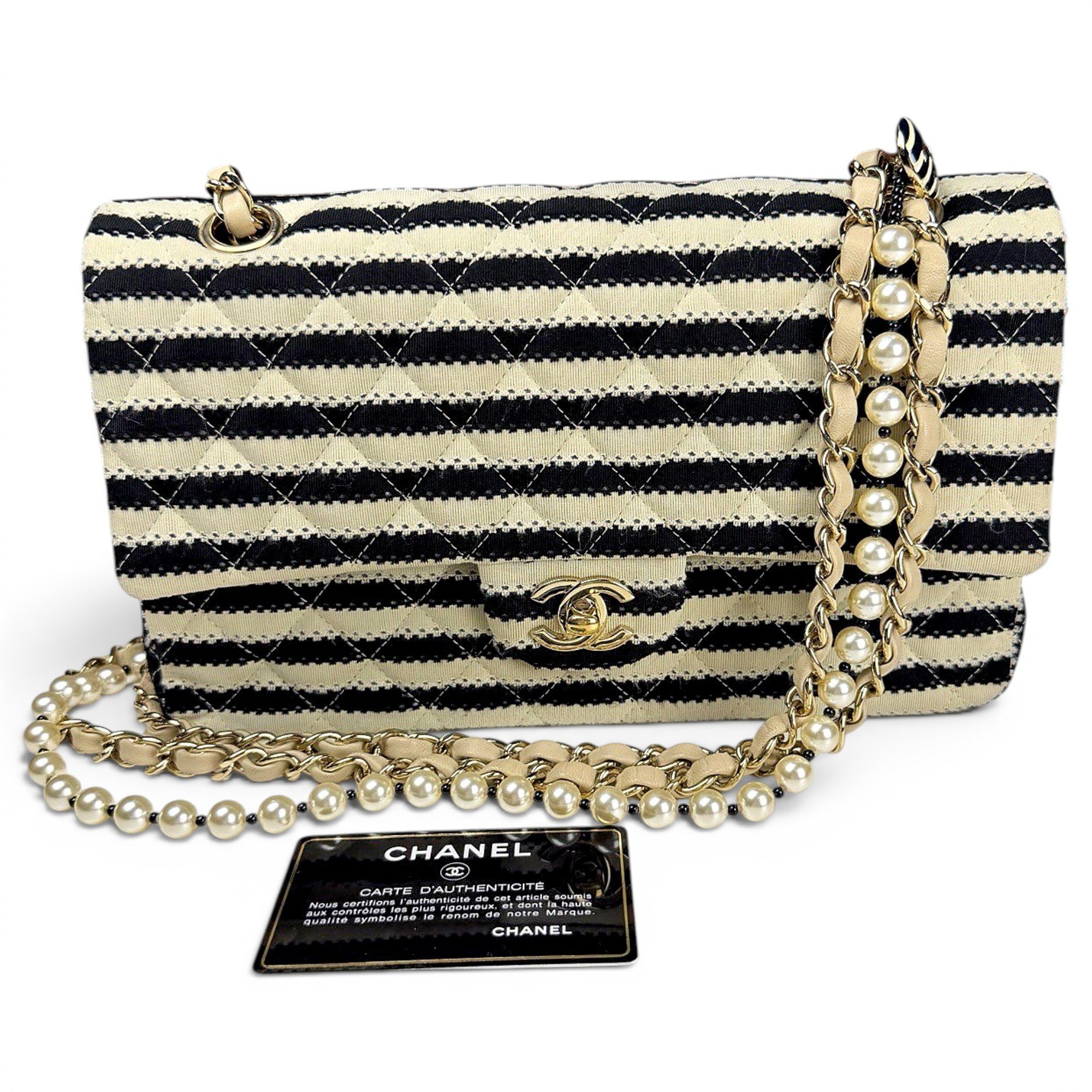 Timeless/Classique patent leather handbag