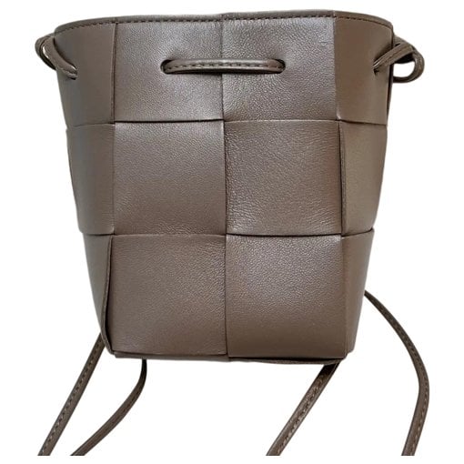 Cassette Bucket leather crossbody bag