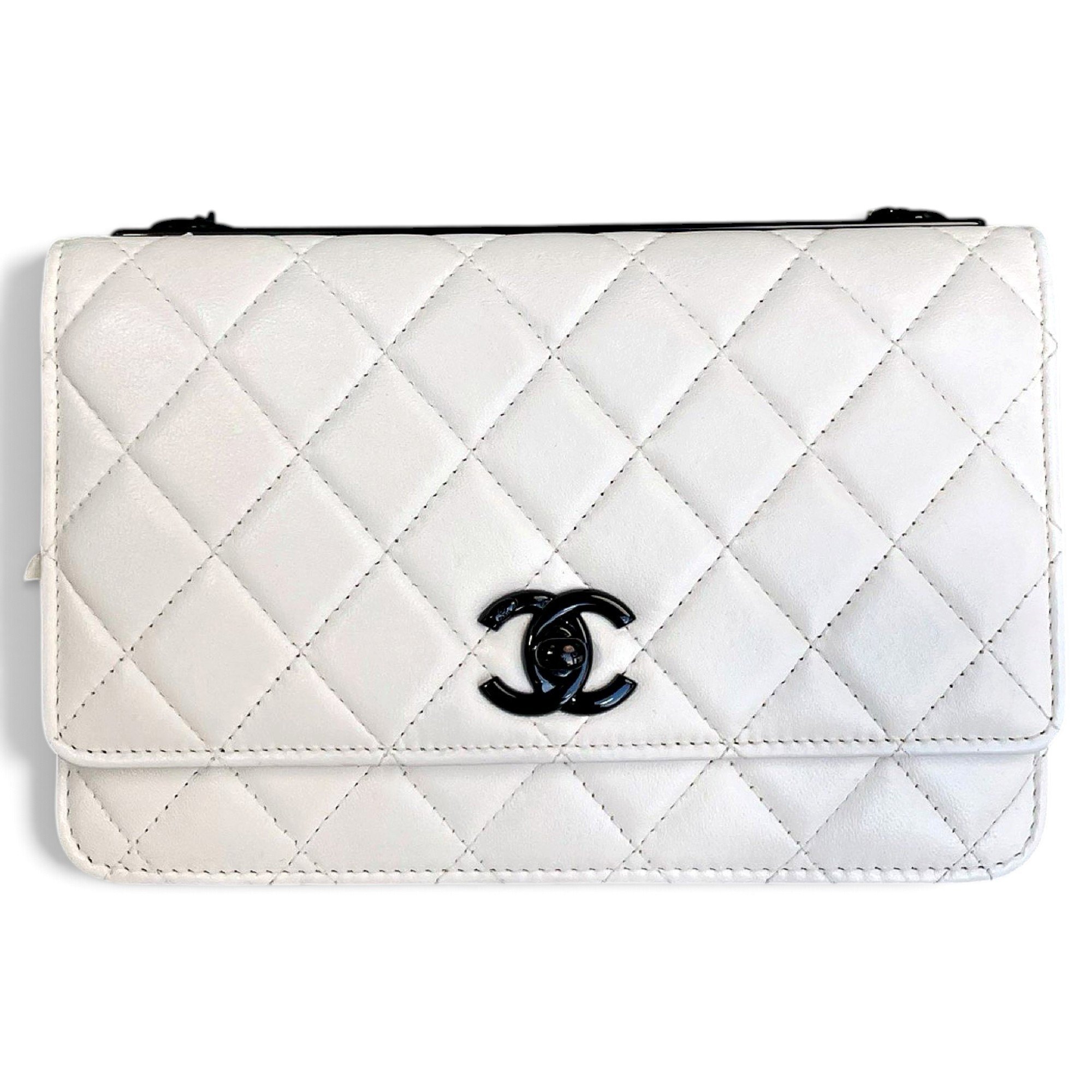 Trendy CC leather handbag