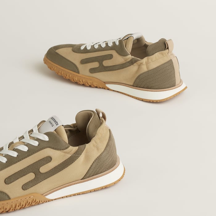 Jet Sneaker