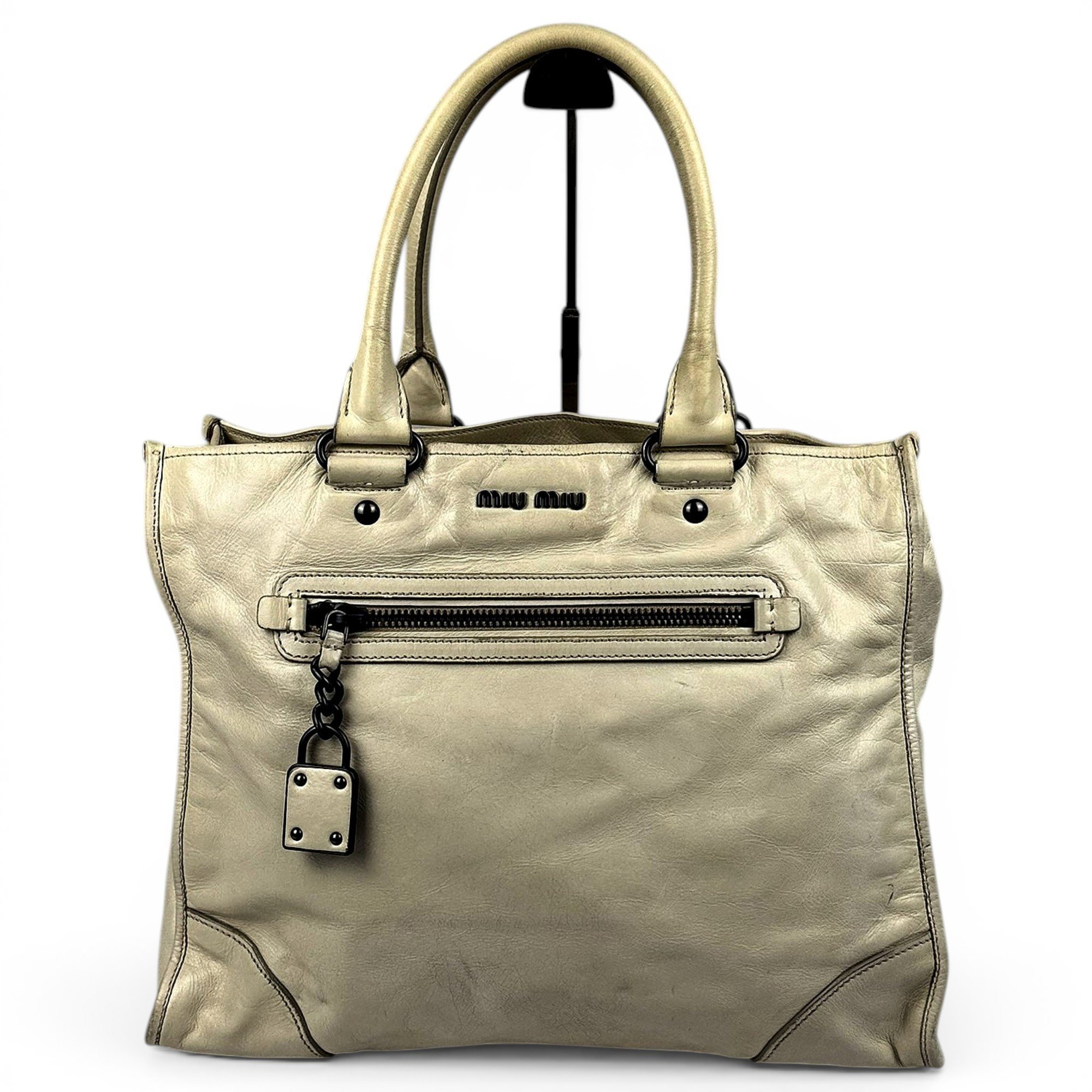 Leather handbag