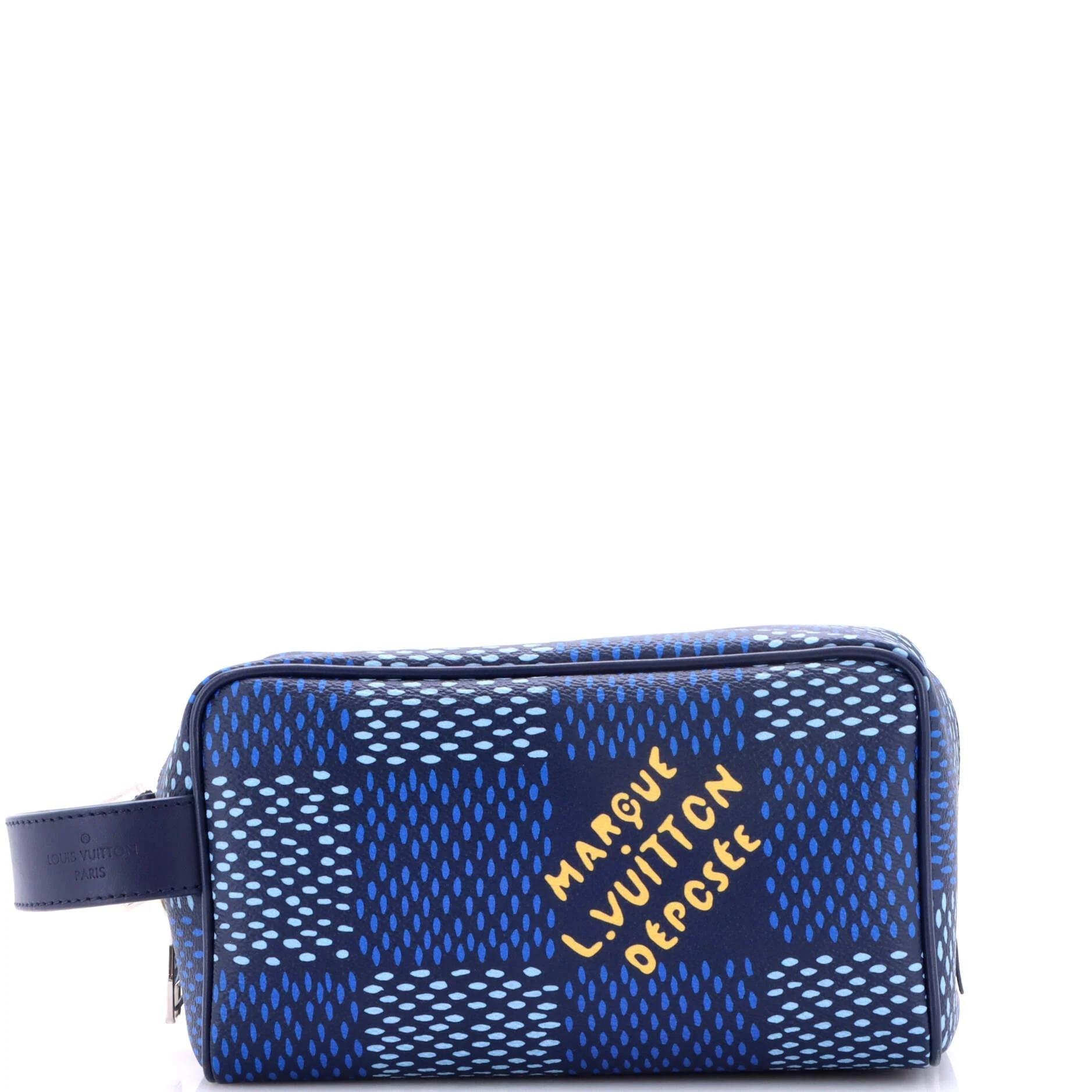Cloth vanity case