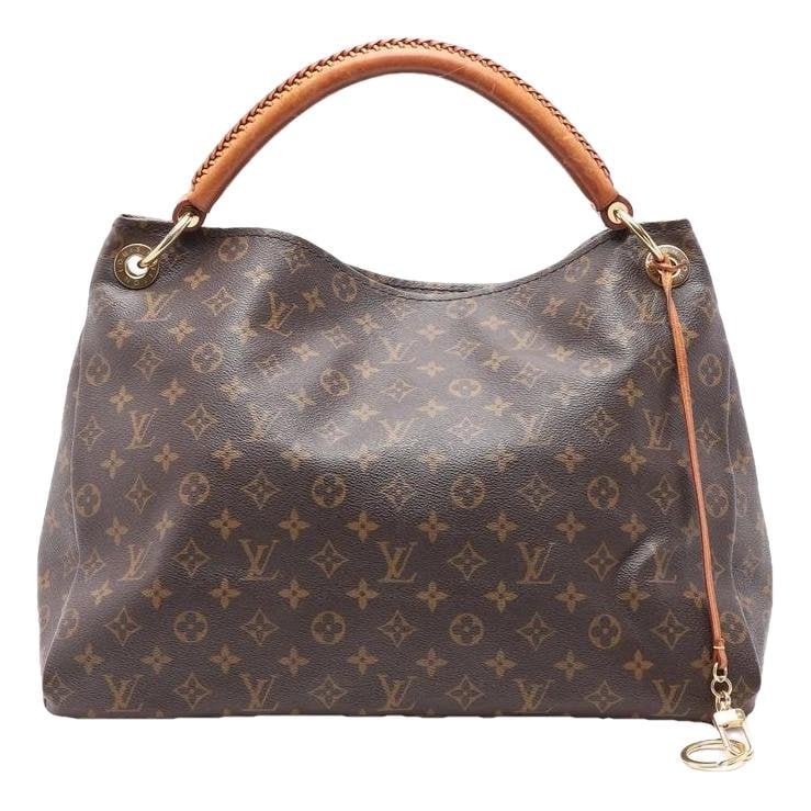 Artsy leather handbag