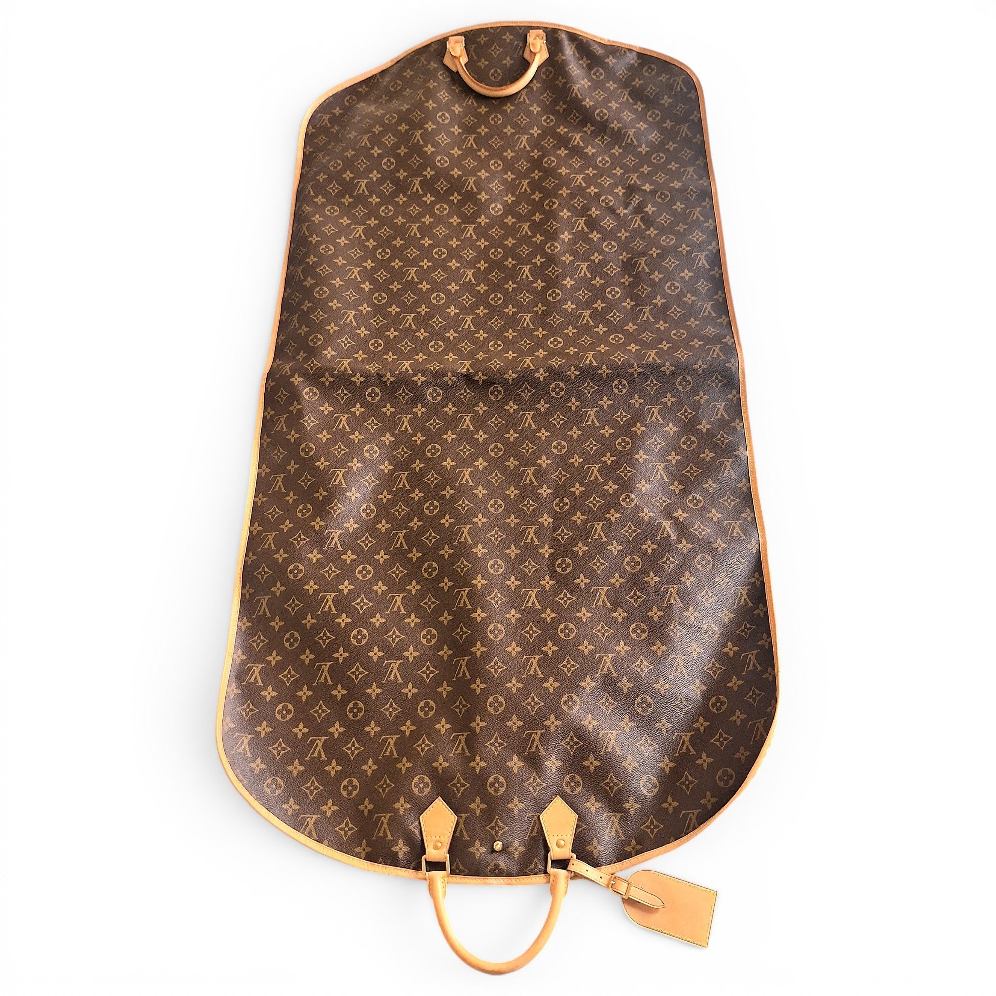 Leather travel bag