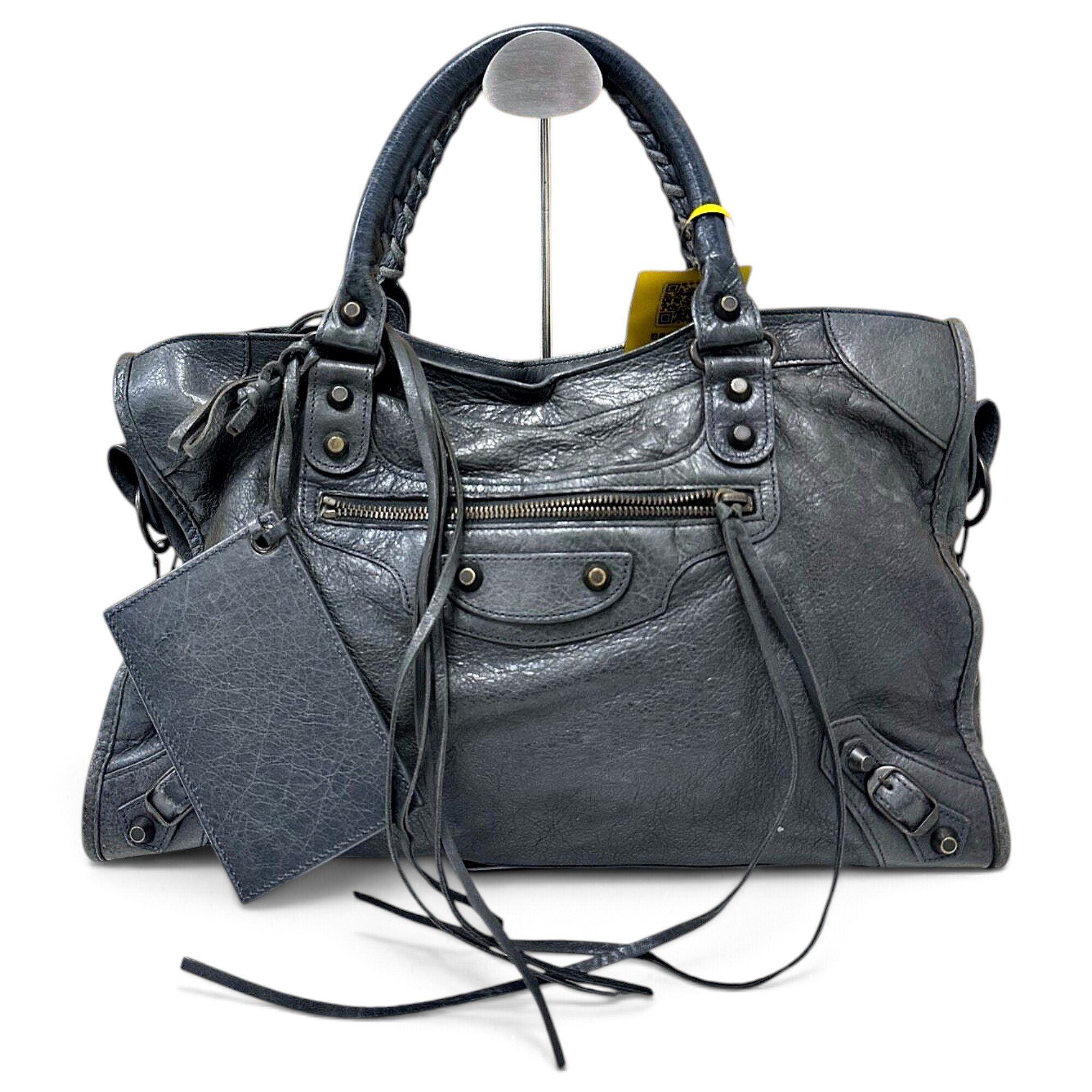 City leather handbag
