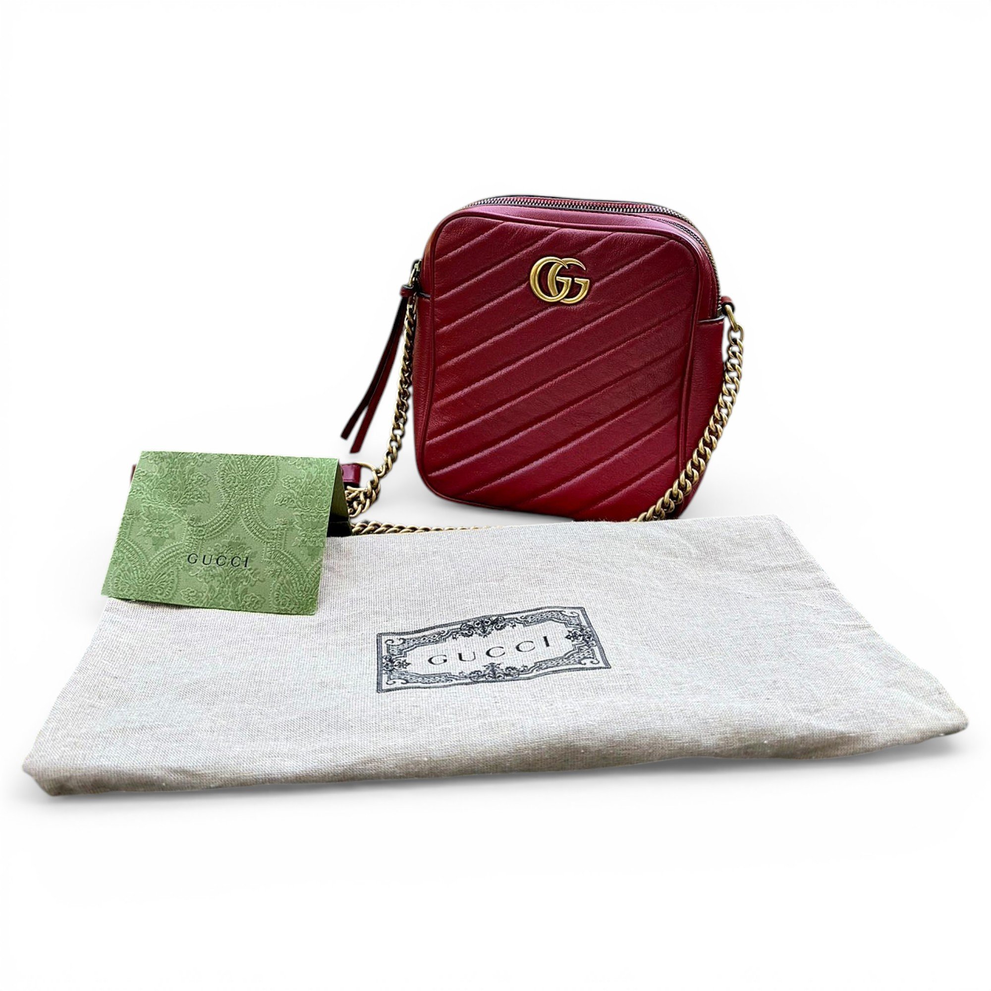 GG Marmont Zip Messenger leather crossbody bag