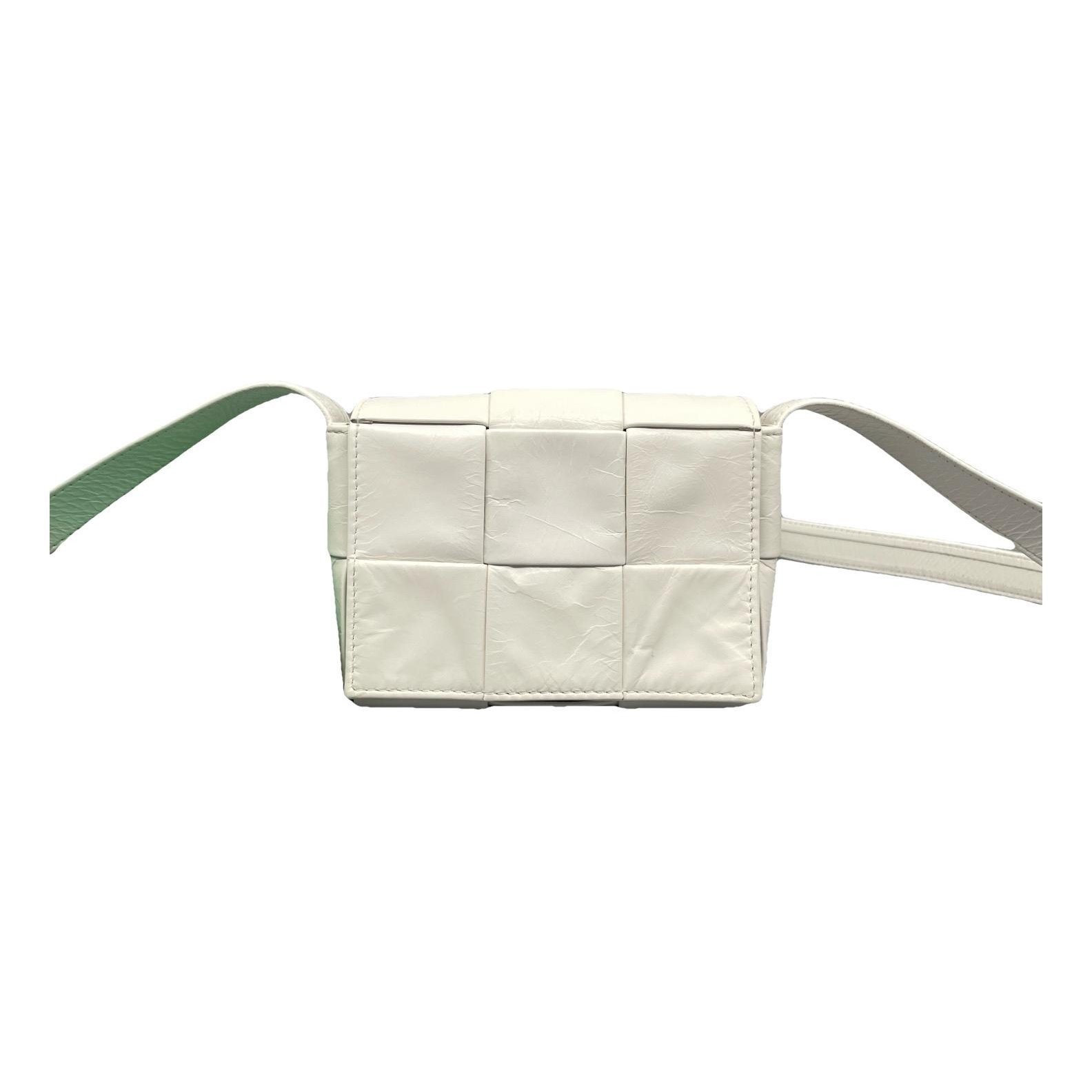 Cassette leather handbag
