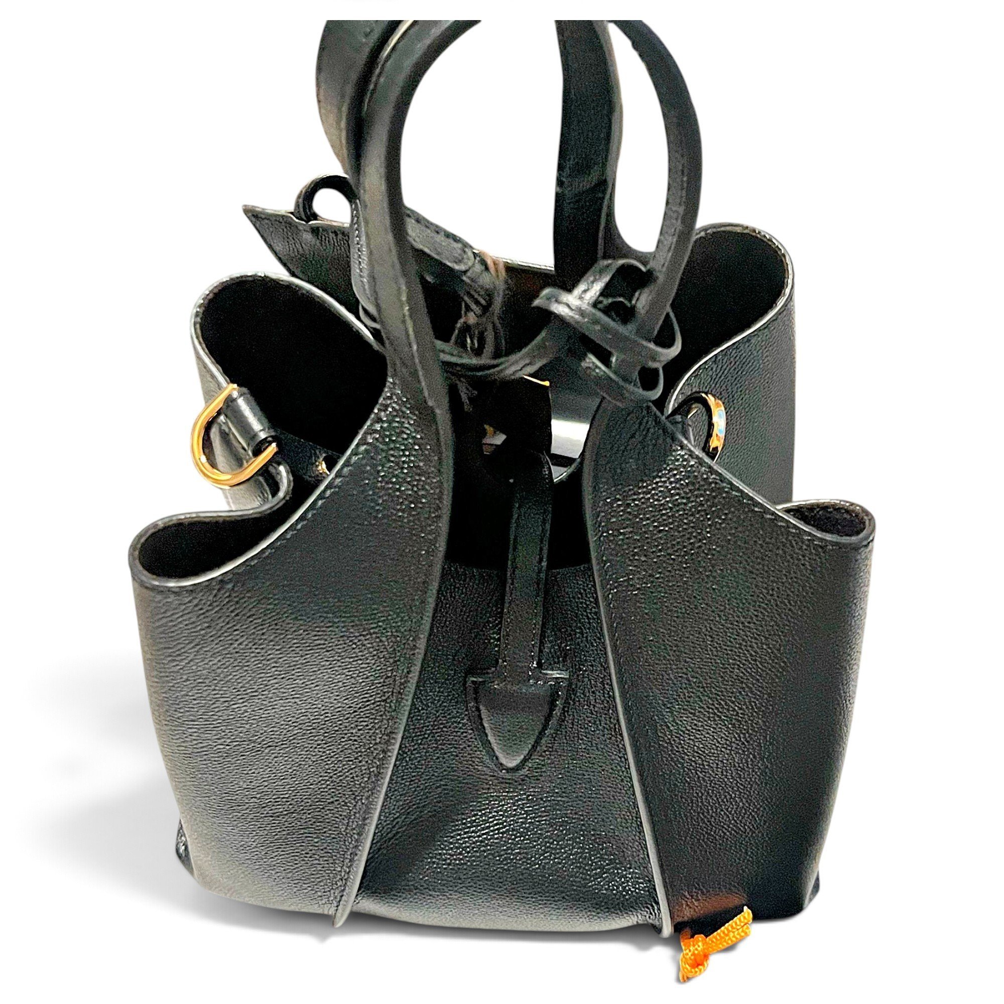 Leather tote