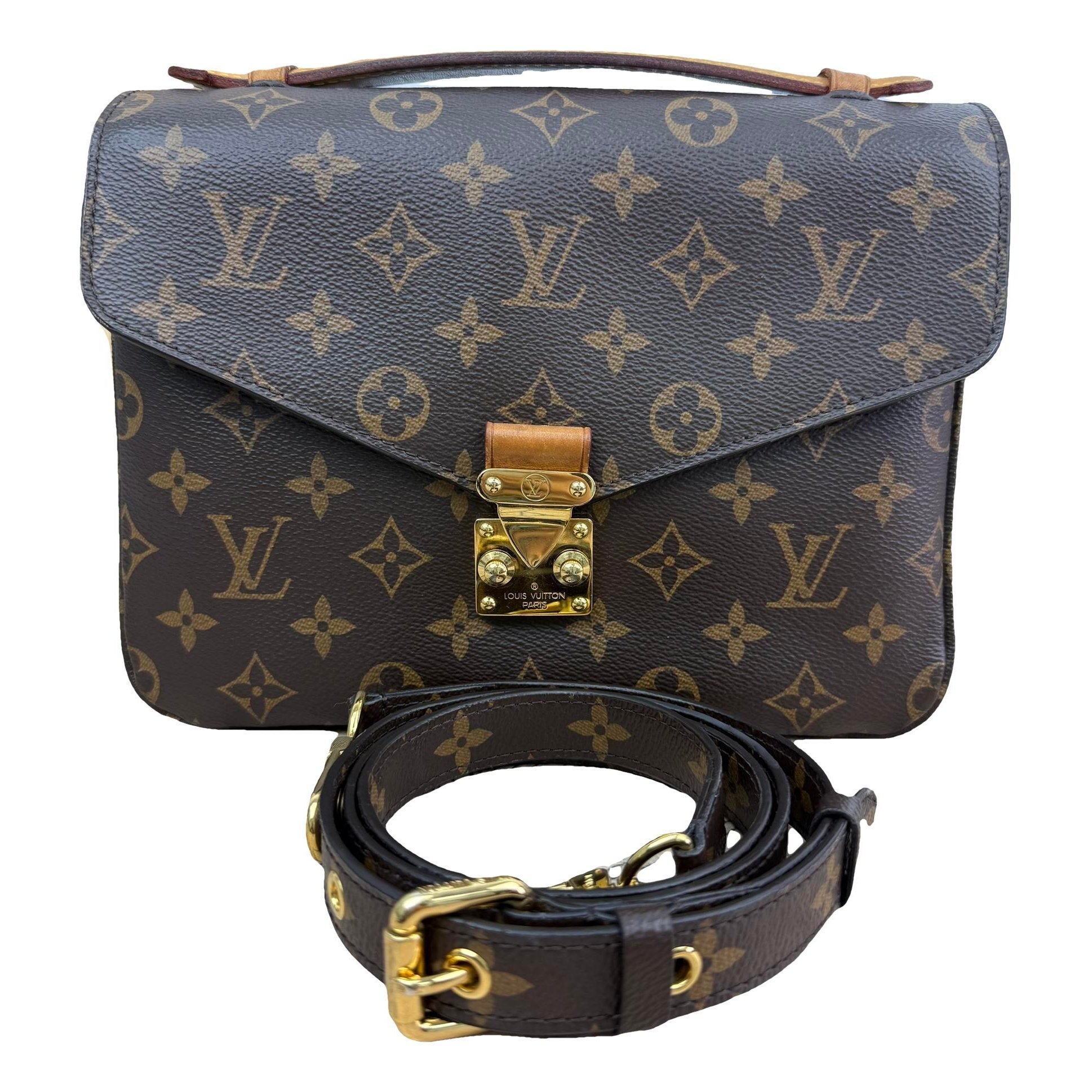 Metis leather handbag
