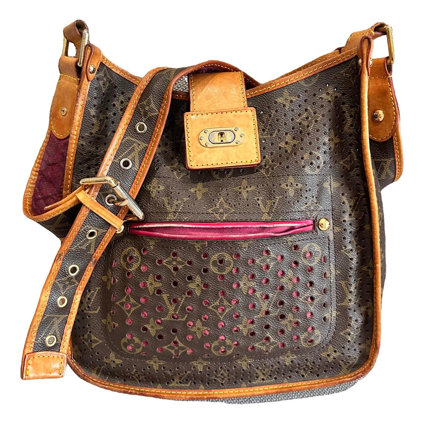 Musette patent leather handbag