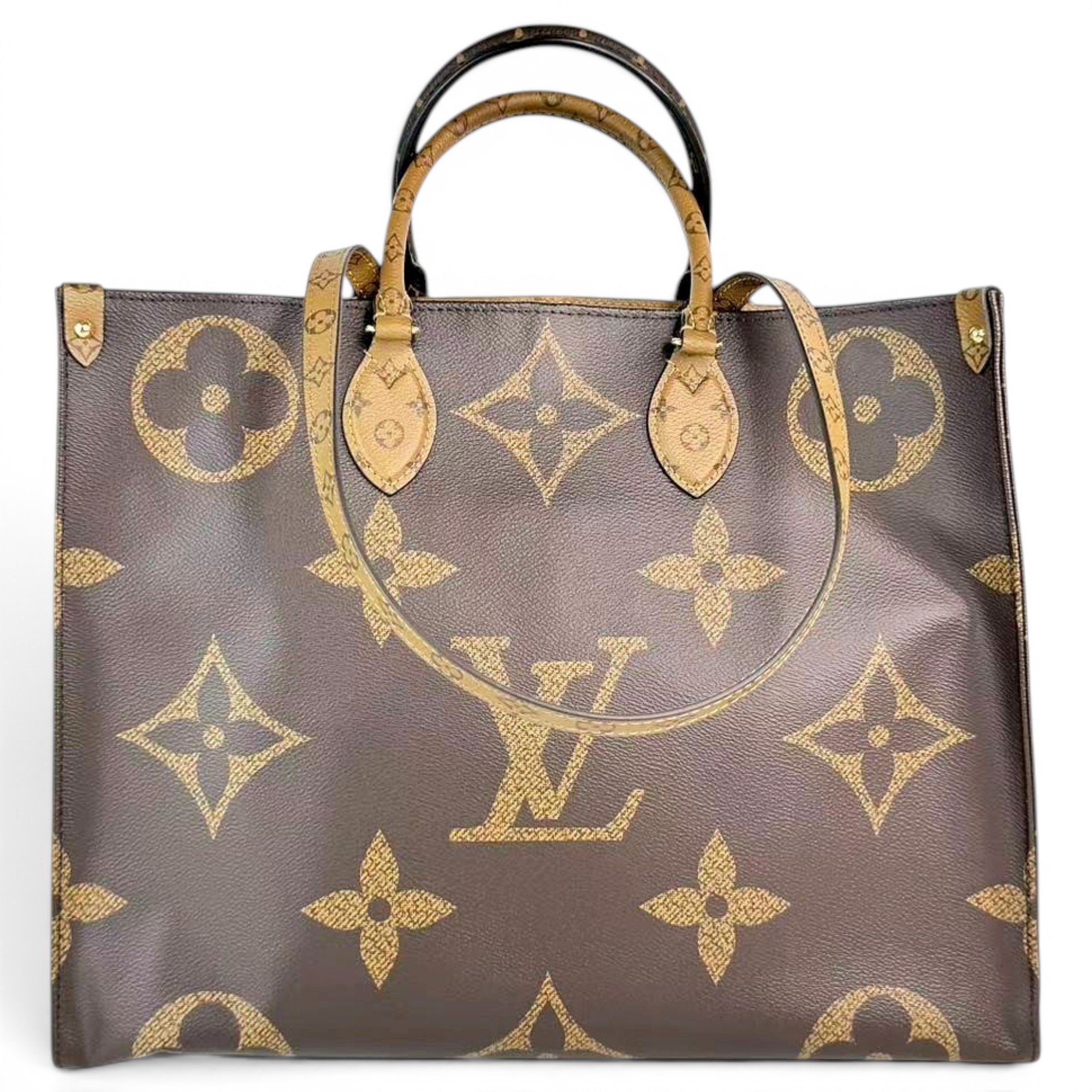 Onthego leather tote